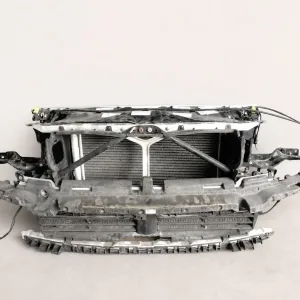 BMW 5 G30 G31 17- WZMOCNIENIE PAS CHŁODNICE WENTYLATOR 530d DEMONTAŻ 2d933155f2186a82741a6861b6e1549d
