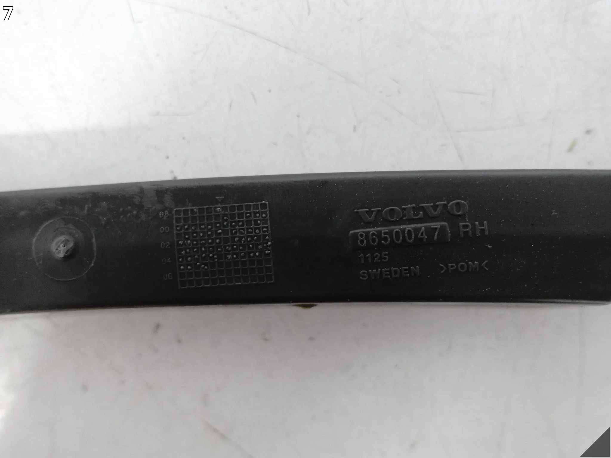 VOLVO S60 I S80 I V70 II XC70 I OSŁONA MECHANIZM PODNOSZENIA SZYBY TYŁ R 037613a0521a593960f9ccd310de9168