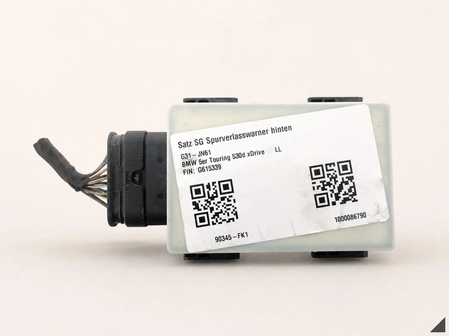 BMW 5 G31 G32 M5 F90 7 G11 G12 X3 G01 X4 G02 MODUŁ RADAR CZUJNIK PASA RUCHU b0680c7022080708b353d382ced08c76