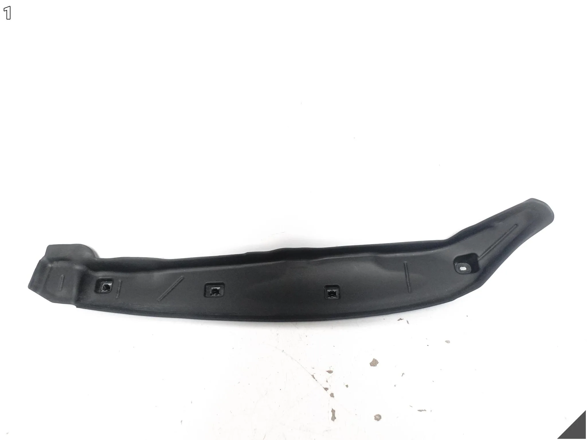 BMW XM G09 22- LISTWA USZCZELKA WYGŁUSZENIE BŁOTNIK PRZÓD PRAWA 2dab3cfe28e9d35bb4b5fa119918bcf9