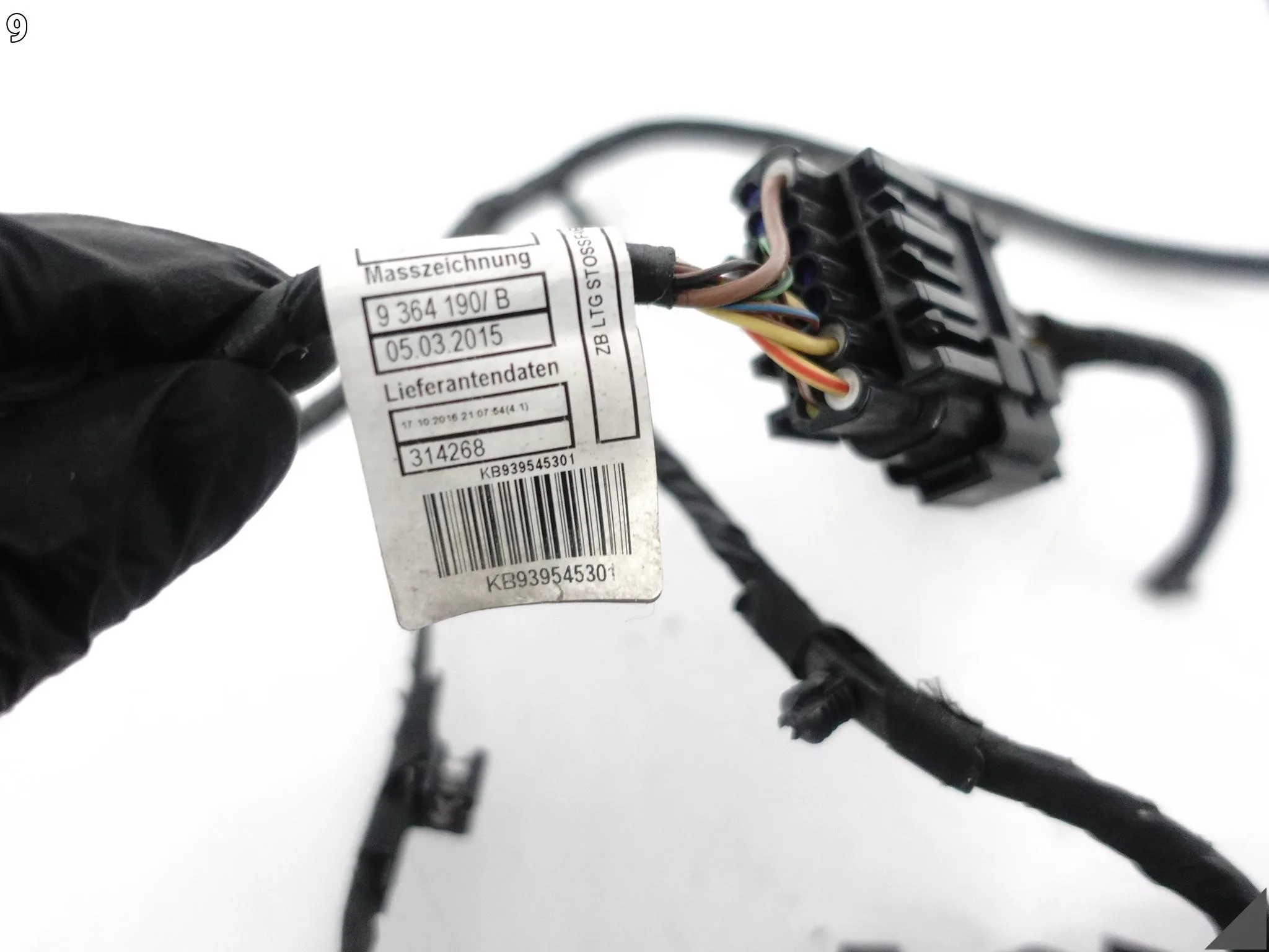 BMW 5 G31 G30 17-20 WIĄZKA INSTALACJA W ZDERZAK PRZÓD 6xPDC MEDITERRANBLAU d8b138c9f55c38e2c70c03d5b8609e58