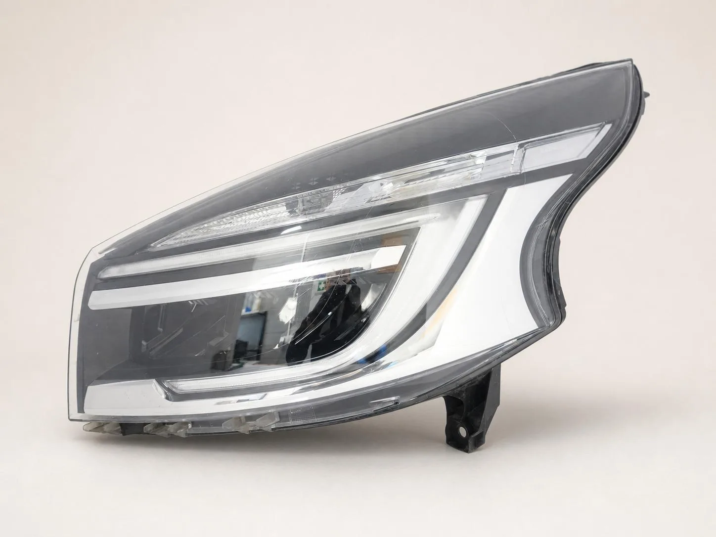 RENAULT TRAFIC III 3 LIFT 19-21 LAMPA FULL LED PURE VISION LEWA PRZÓD EU 7f1e02ba7cf56daa370e61a21646cd3f