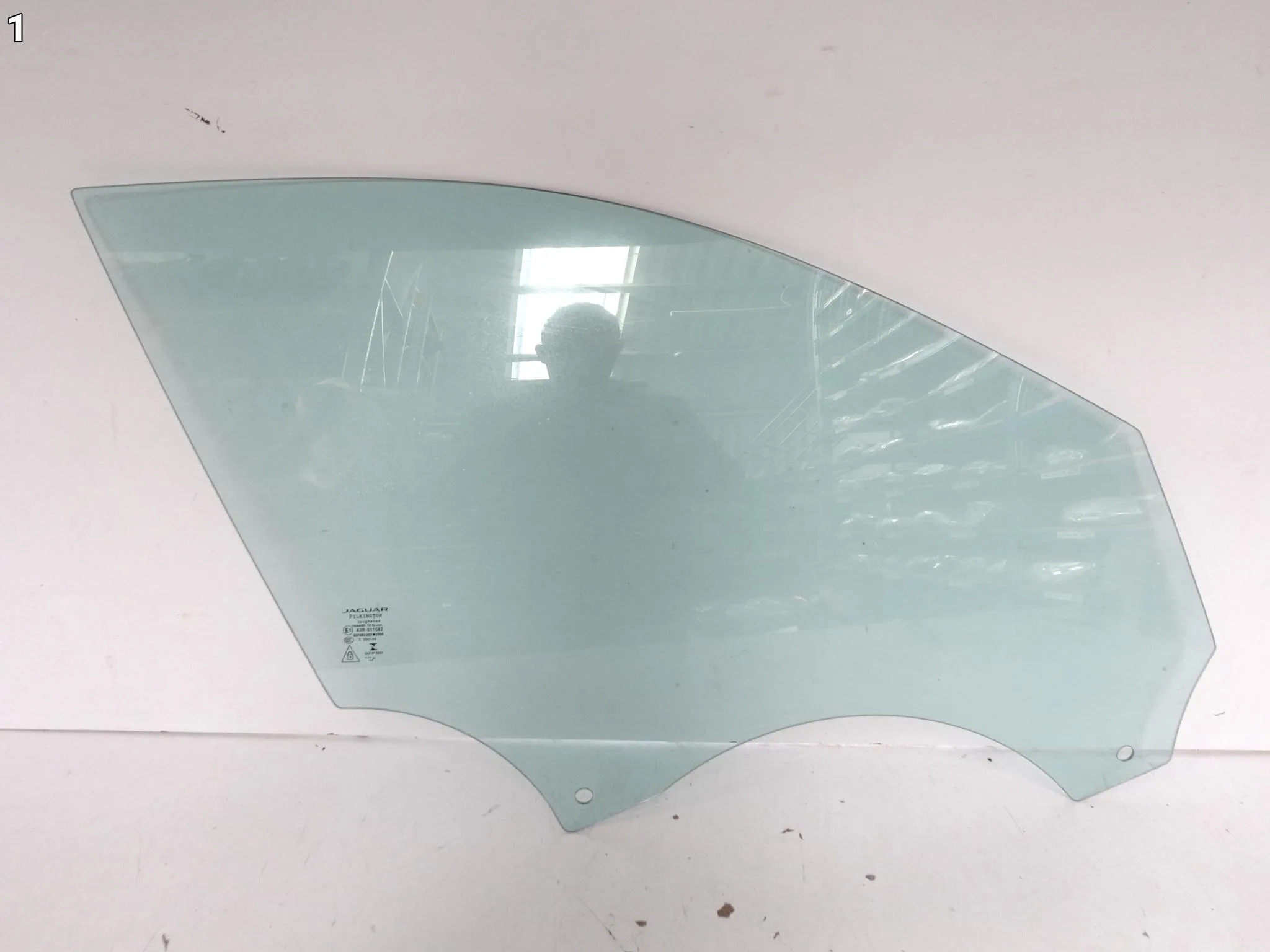 JAGUAR F-PACE X761 LIFT 16-25 SZYBA BOCZNA DRZWI PRZÓD PRAWA ORG 2021 32b1b4c085039098bea7867d891d17fb