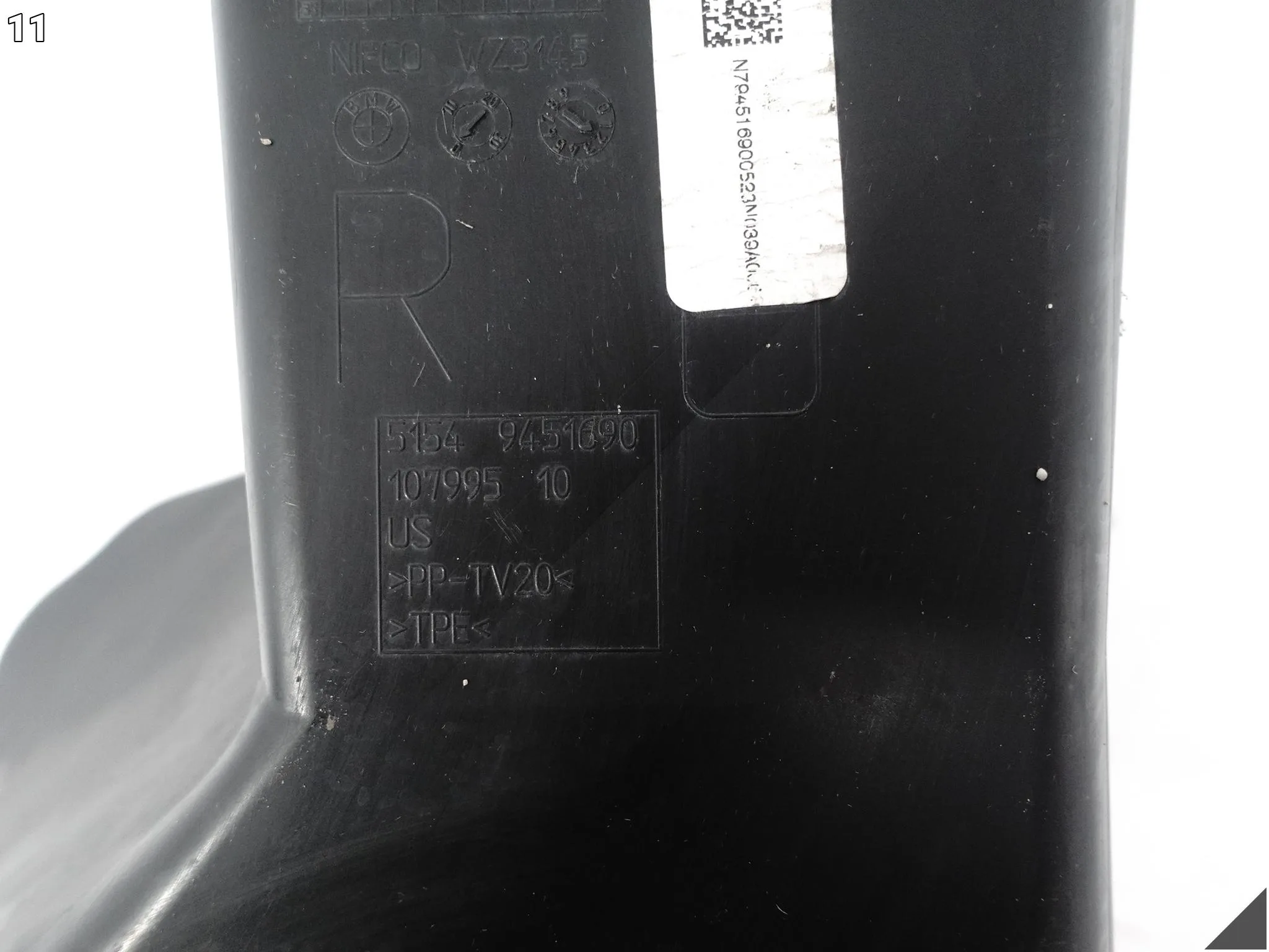 BMW XM G09 22- KIEROWNICA POWIETRZA WLOT KANAŁ OBUDOWA PRZÓD PRAWA ORG ff88b685f621aa5b8b9cf676d70da4e0