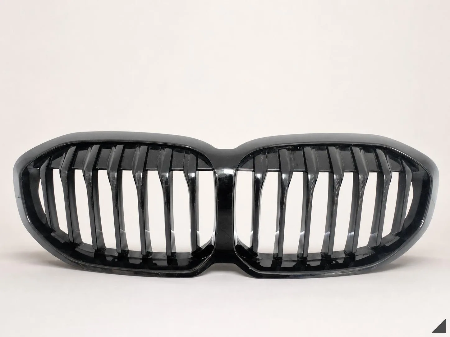 BMW 1 F40 19-24 GRILL ATRAPA WLOT NERKI KRATKA W ZDERZAK PRZÓD SHADOWLINE 8a72abc2e1ed1f1c031038355457bcdd