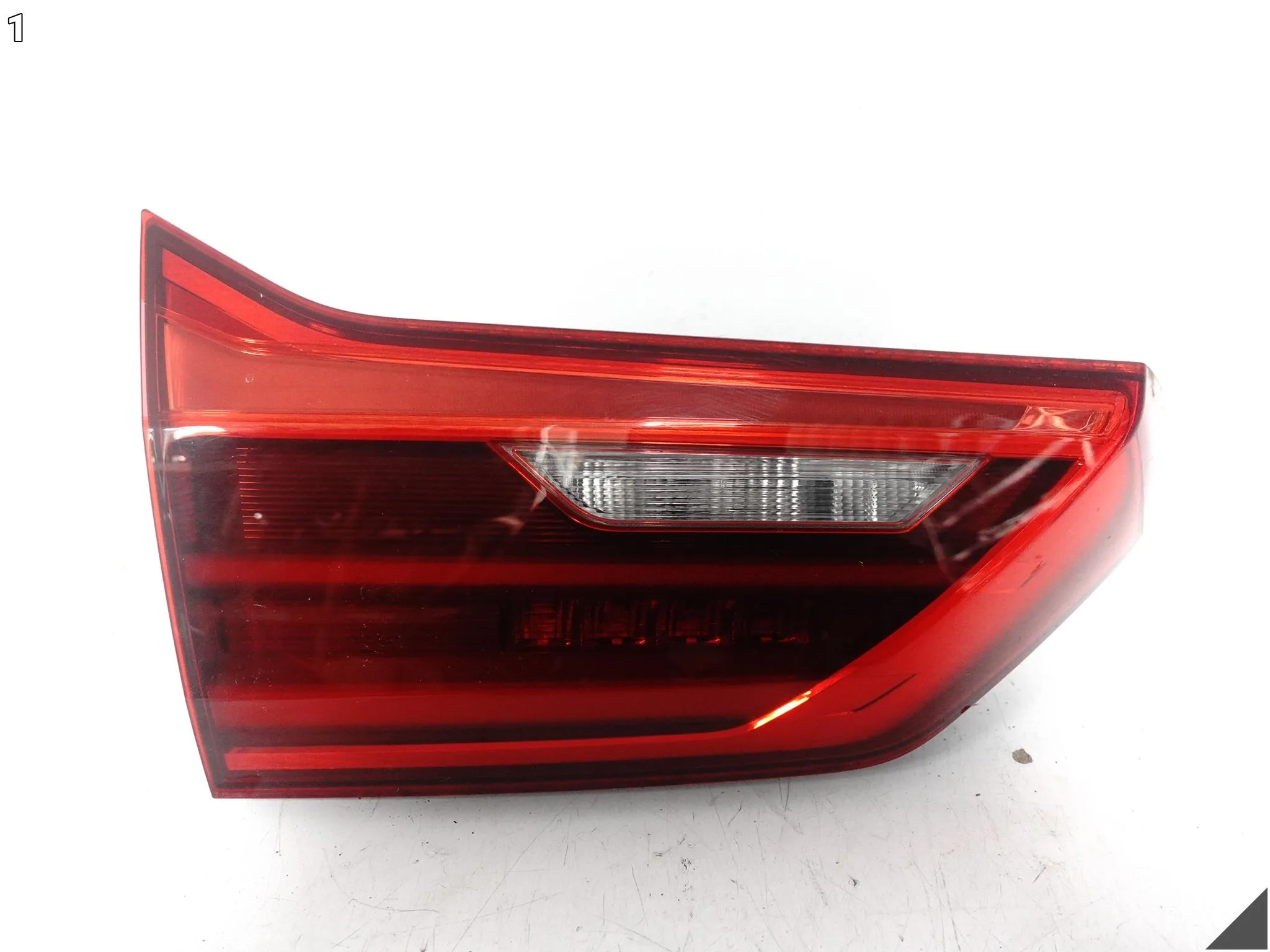 BMW 5 G31 TOURING KOMBI 17-20 LAMPA LED W KLAPĘ BAGAŻNIKA TYŁ LEWA EU 906513a2c49bce25905a10c64363273b