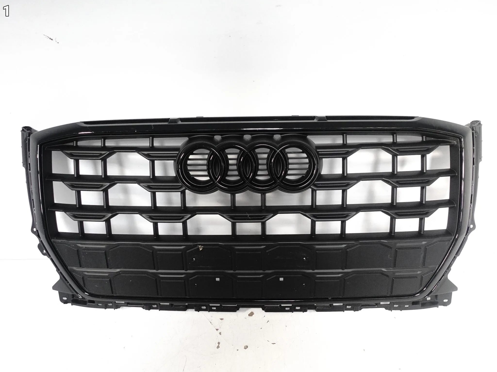 AUDI Q2 81A LIFT FL S-LINE 20-26 GRILL ATRAPA KRATKA W ZDERZAK PRZÓD BLACK a7ee929eaec217b7414d1c0213e65390