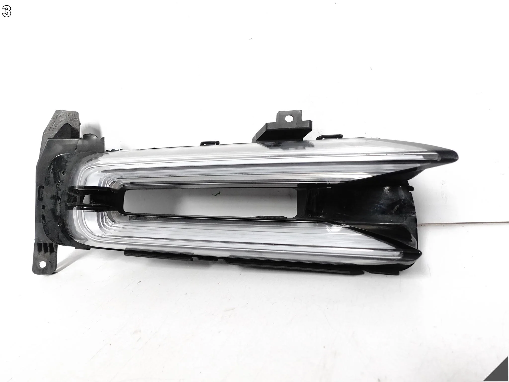 PORSCHE PANAMERA 971 TURBO LIFT 21-24 LAMPA LED DRL KIERUNKOWSKAZ PRZÓD R 80de4cd04f970a3fa8c2302b39fd74c5