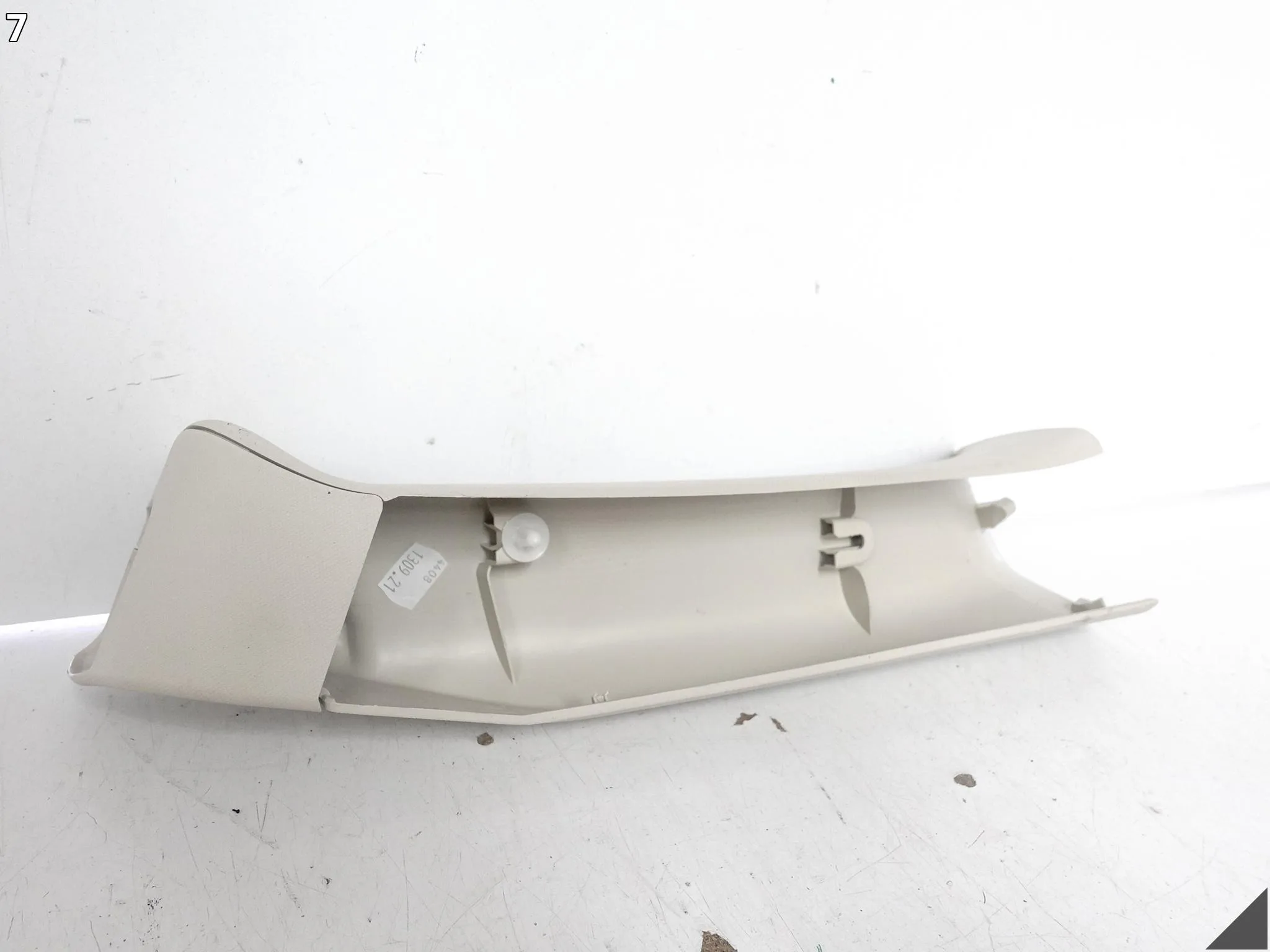 BMW 3 G21 TOURING KOMBI TAPICERKA OSŁONA BOCZEK KLAPY BAGAŻNIKA PRAWA TYŁ e3d45704bc2192ba8efbee585409ab0b