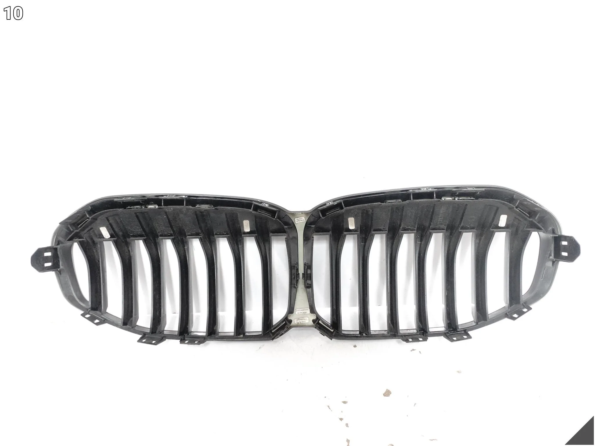 BMW 1 F40 19-24 GRILL ATRAPA WLOT NERKI KRATKA W ZDERZAK PRZÓD SHADOWLINE 06fd9489a08cfa159850667d75a77474