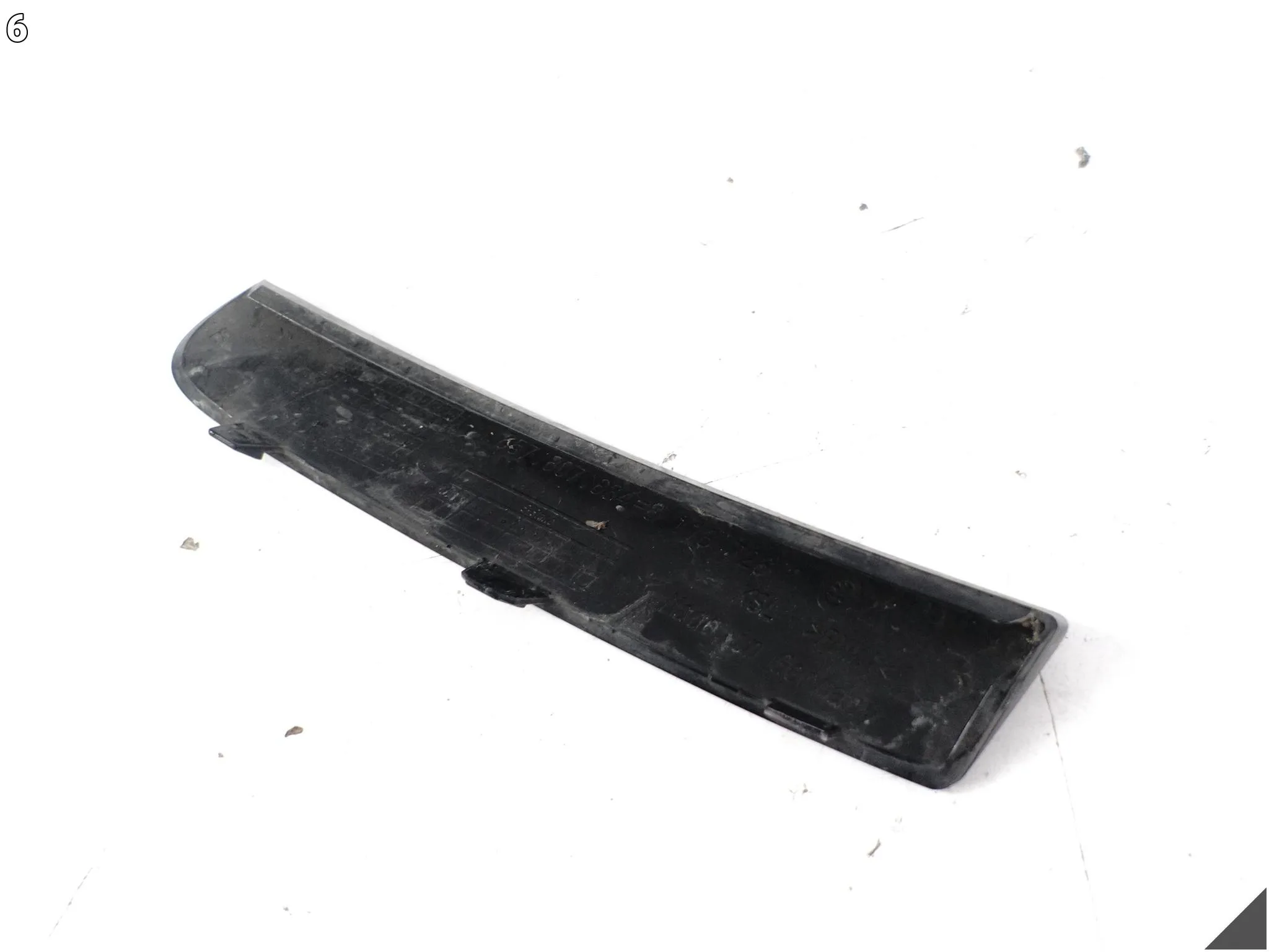 SKODA SCALA 657 19-23 KAMIQ LISTWA OZDOBNA ATRAPA W ZDERZAK PRAWA PRZÓD fc718424b98031147b43685dc187b1ca