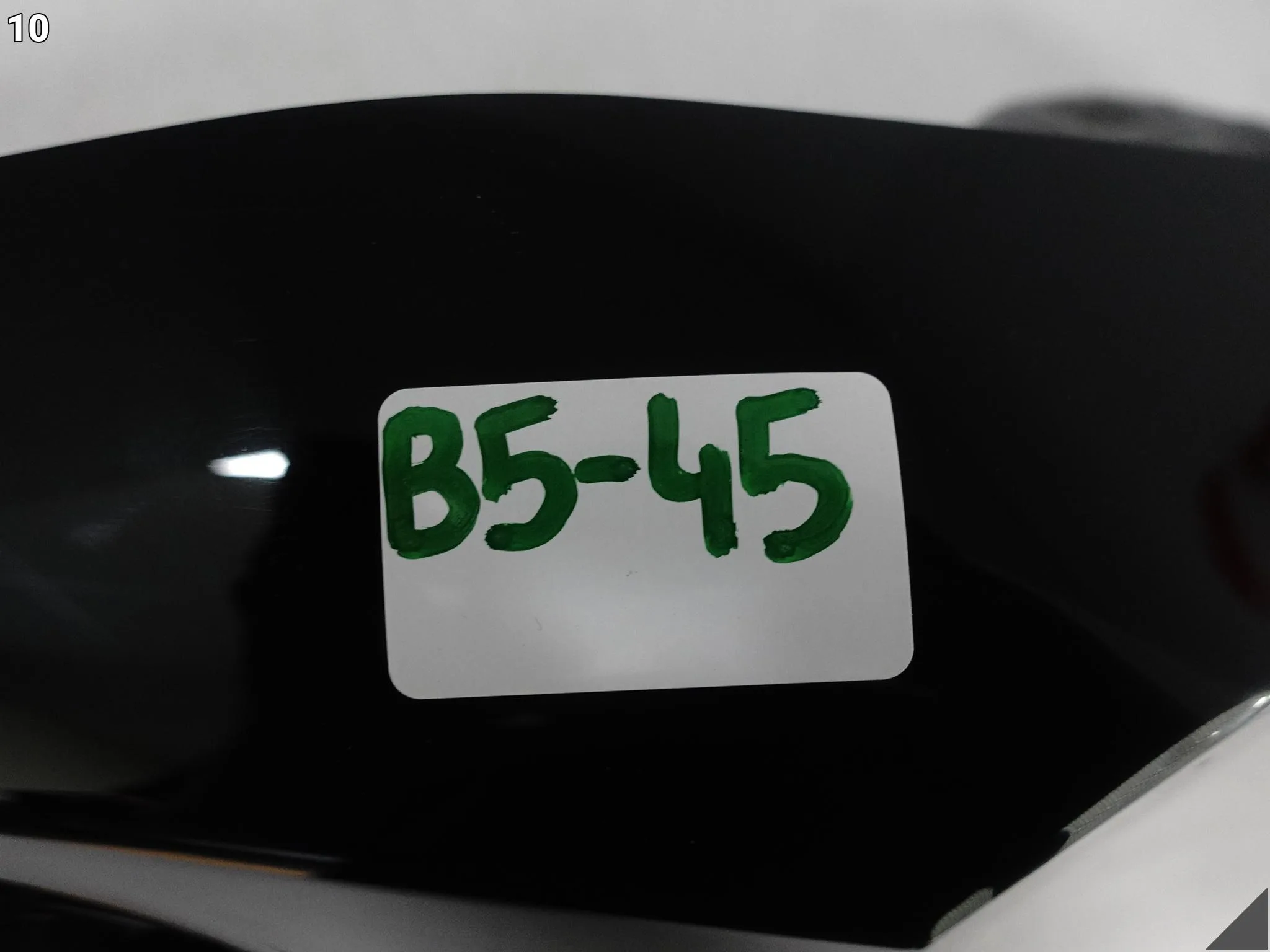 BMW XM G09 22- LAMPA LED W BŁOTNIK TYŁ LEWA DEMONTAŻ EUROPA 9beff6501335f49a4a3be29d5b1bef90