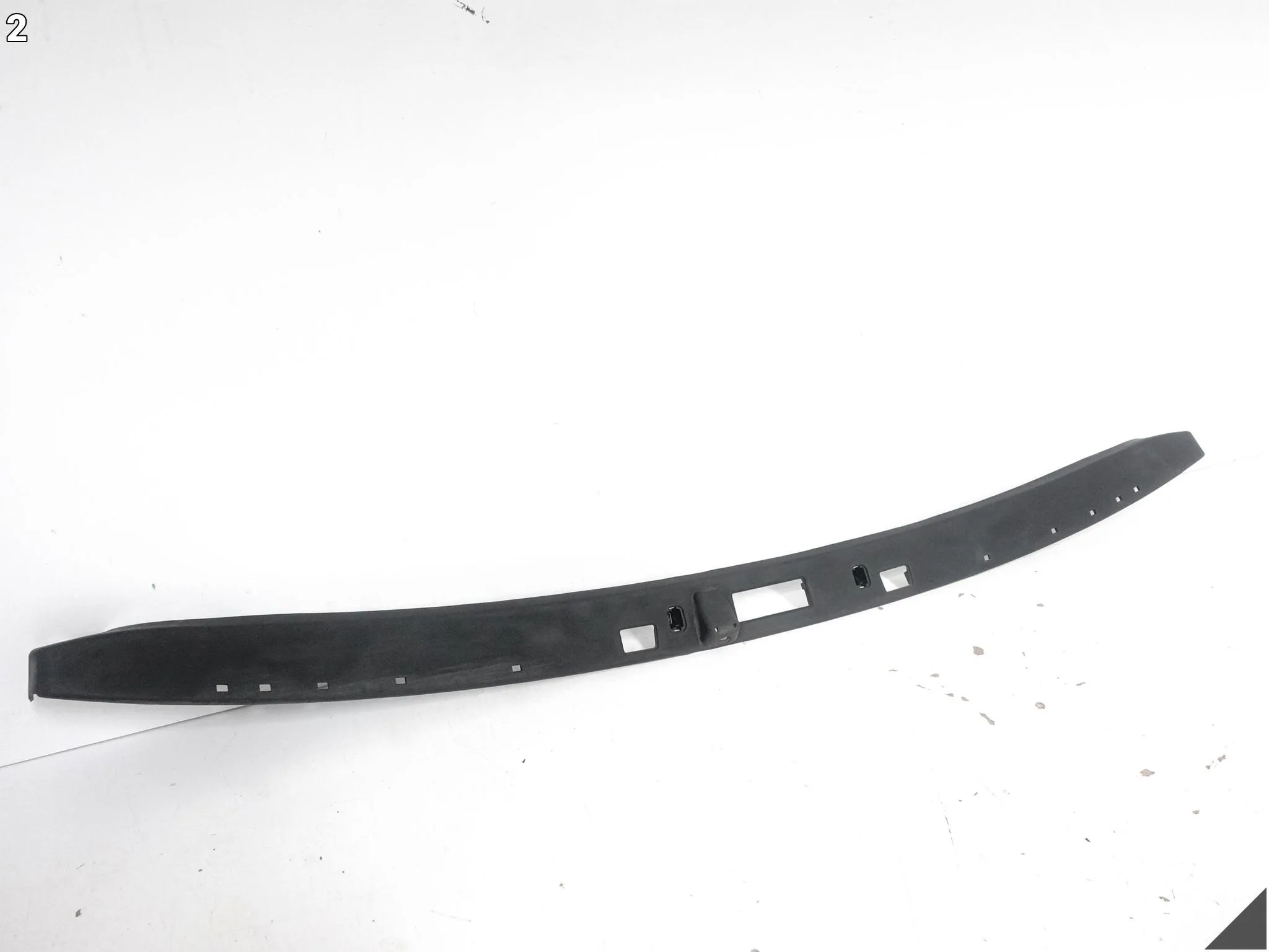 BMW XM G09 22- BLENDA LISTWA UCHWYT KLAPA POKRYWA BAGAŻNIKA TYŁ 492fa28d31e4864f5a27f4bf050bb9bd