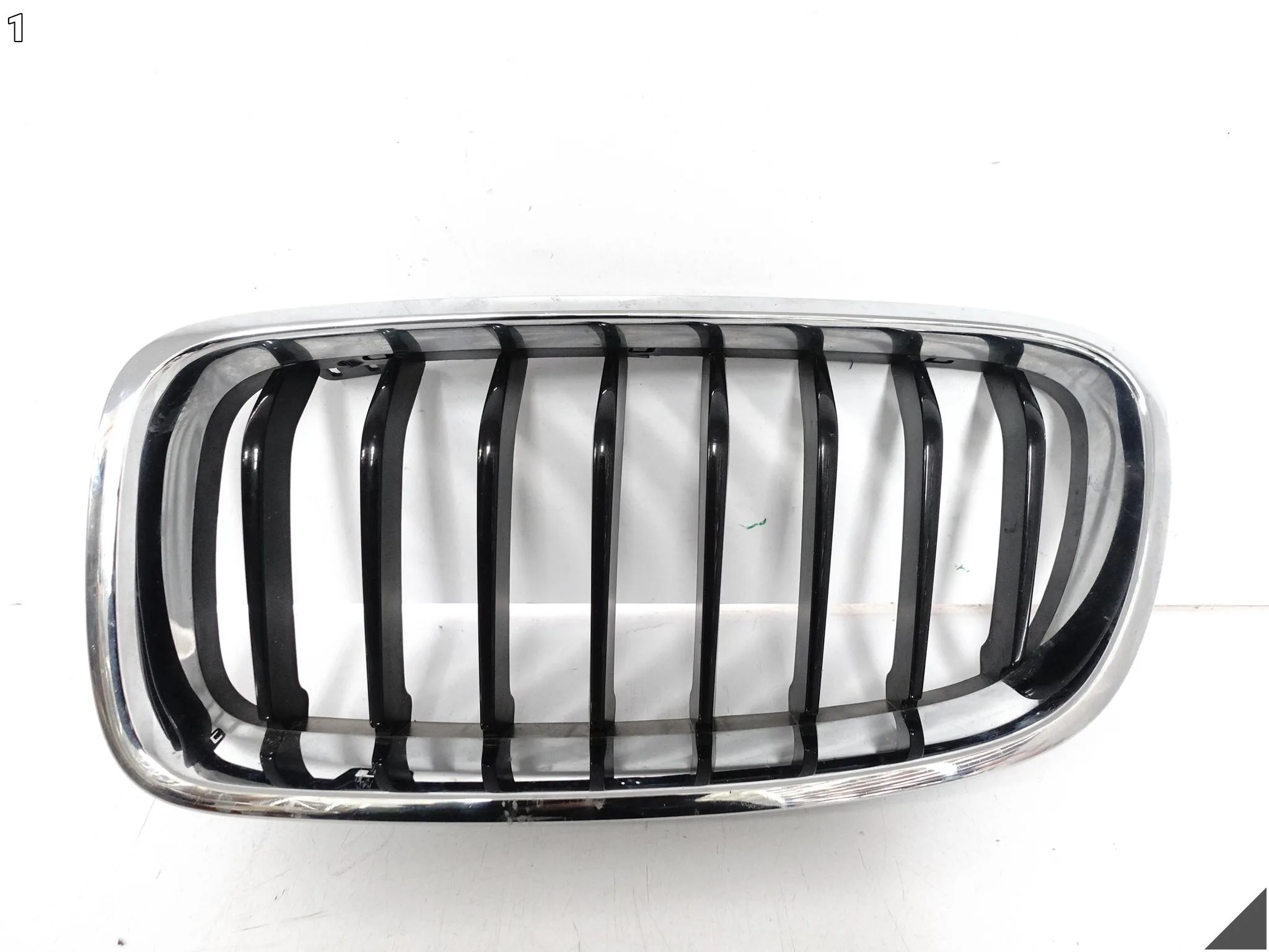 BMW 3 F30 F31 M-PAKIET MSP LCI 11-18 NERKA GRILL ATRAPA ZDERZAK PRZÓD LEWA ec22dfa20c4e3e0b058134a2a516a1cf
