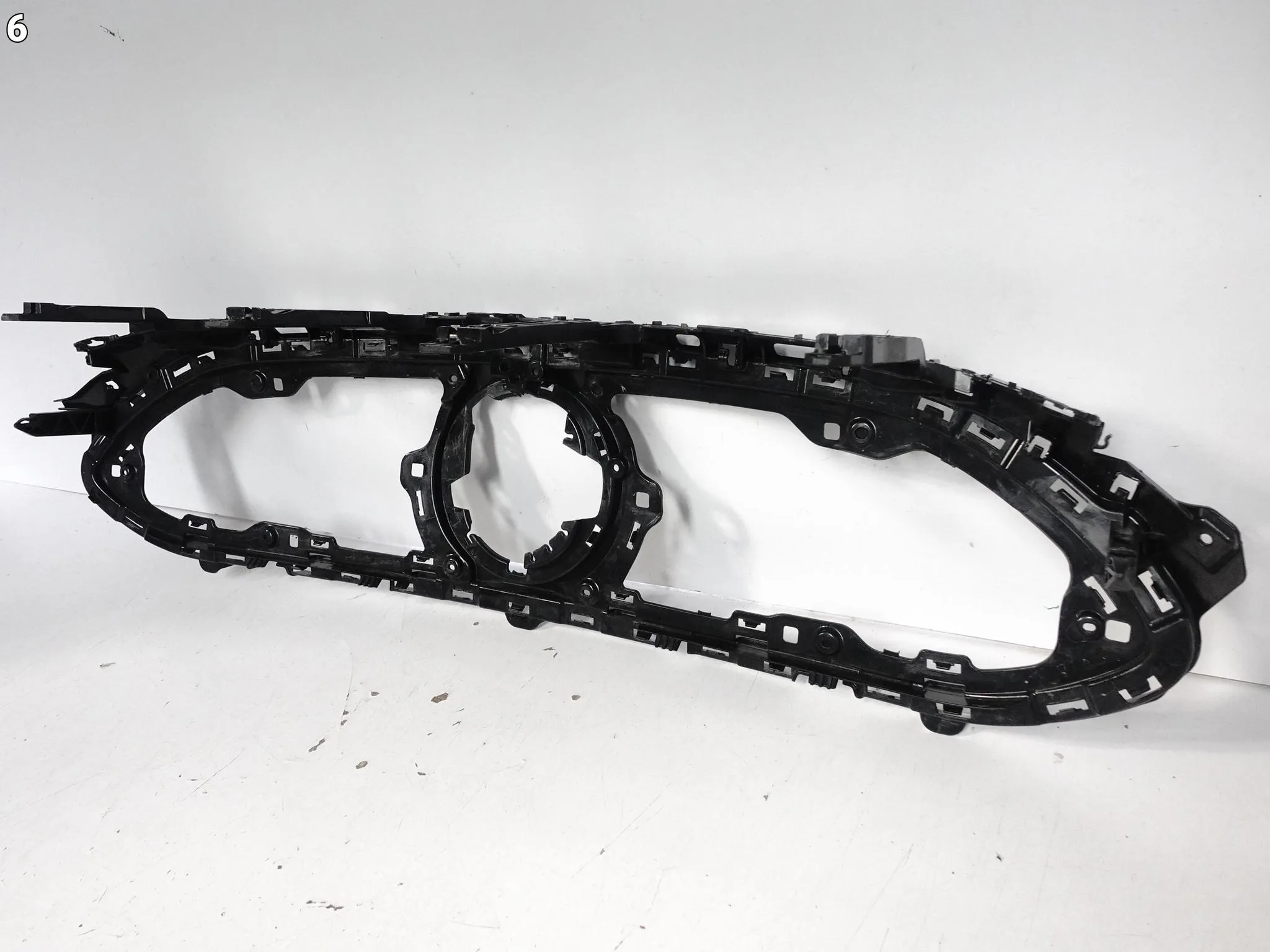 MERCEDES CLA III C178 C174 X178 X174 AMG 25- WZMOCNIENIE POD GRILL ATRAPĘ 9c9bf0f5c065103058a2e5773205c052