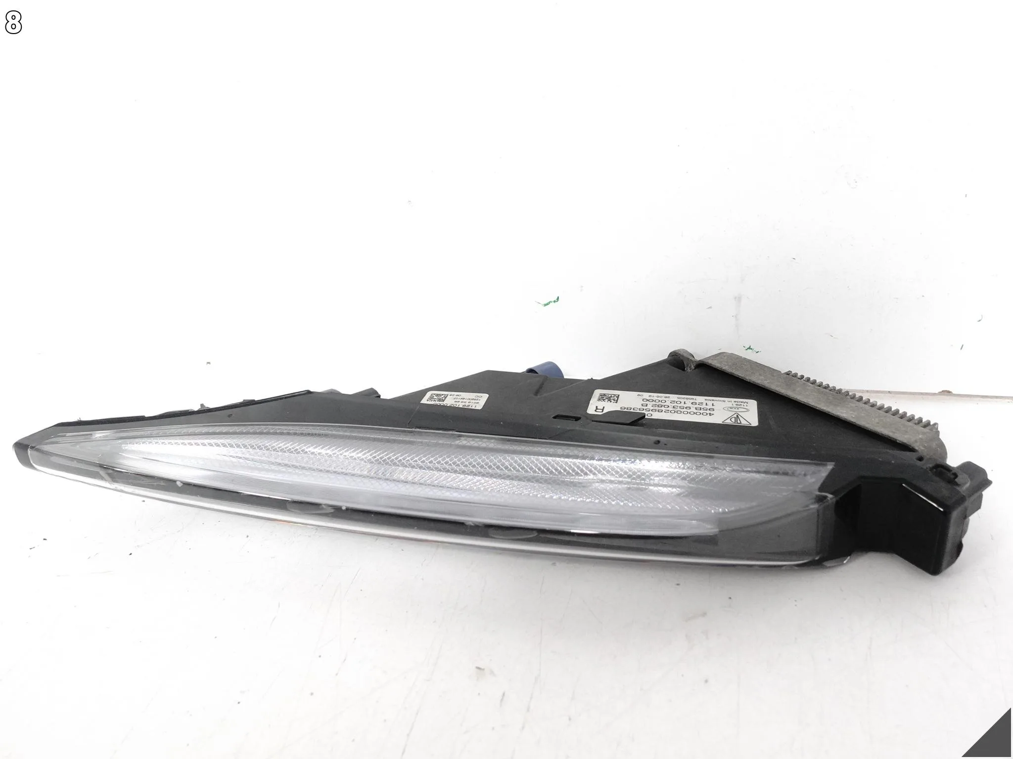 PORSCHE MACAN I 95B LIFT 19- LAMPA LED DRL KIERUNKOWSKAZ W ZDERZAK PRZÓD R 4acbd4071854d9b230f4db442ca5b935