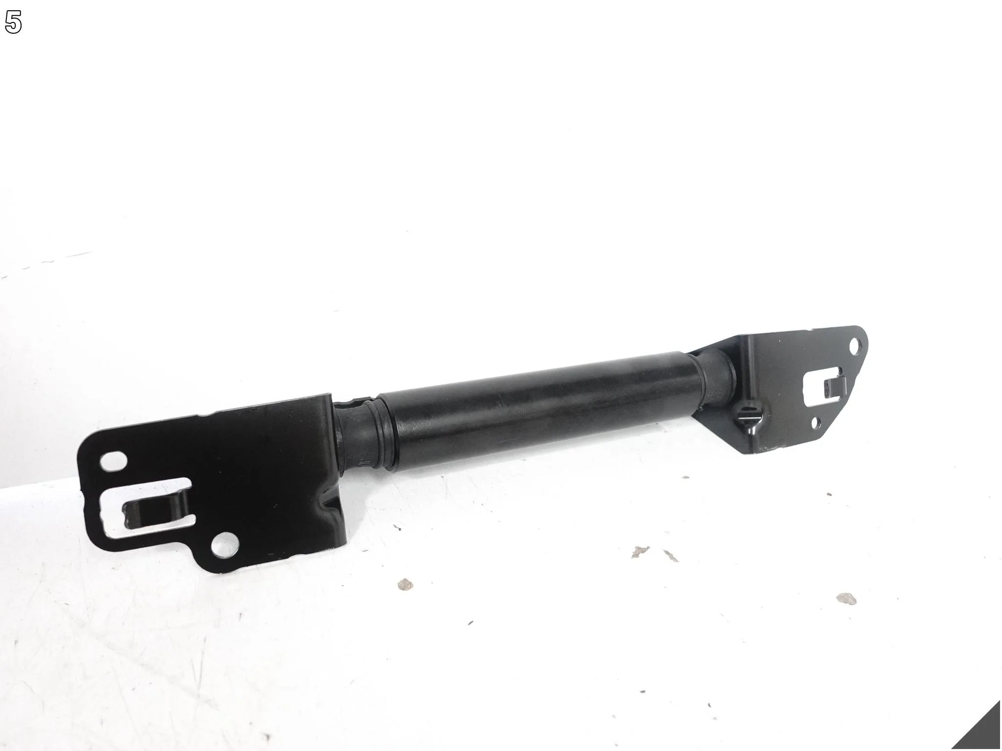 BMW XM G09 22- AMORTYZATOR ABSORBER DRGAŃ KLAPY POKRYWY BAGAŻNIKA TYŁ 763e303831cbac732654ea69c012ba7d