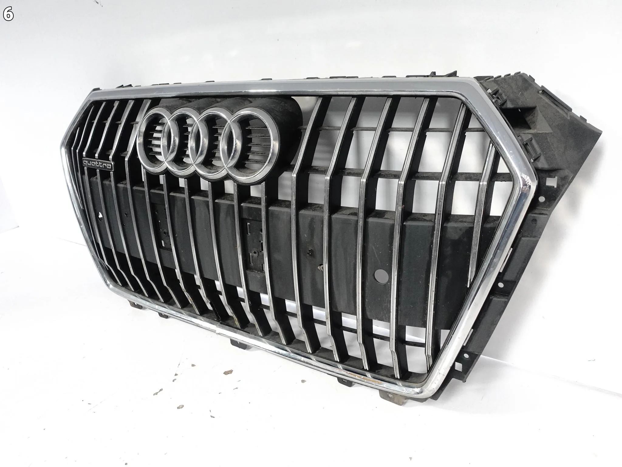AUDI A4 ALLROAD B9 8W0 15-19 GRILL ATRAPA KRATKA W ZDERZAK PRZÓD aebdb2e720fd063b457d6fbd62a48700