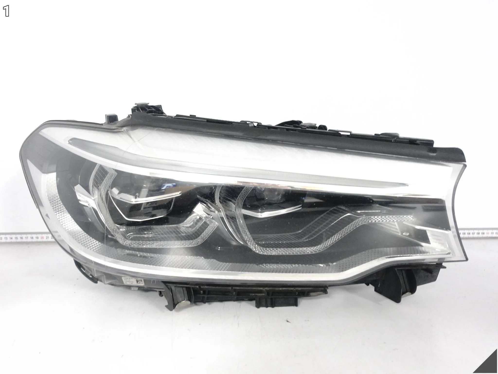 BMW 5 G31 G30 M5 F90 17-20 LAMPA ADAPTIVE FULL LED PRZÓD PRAWA KOMPLETNA EU f3cd9ae5bbc64cd9d42967584d070700