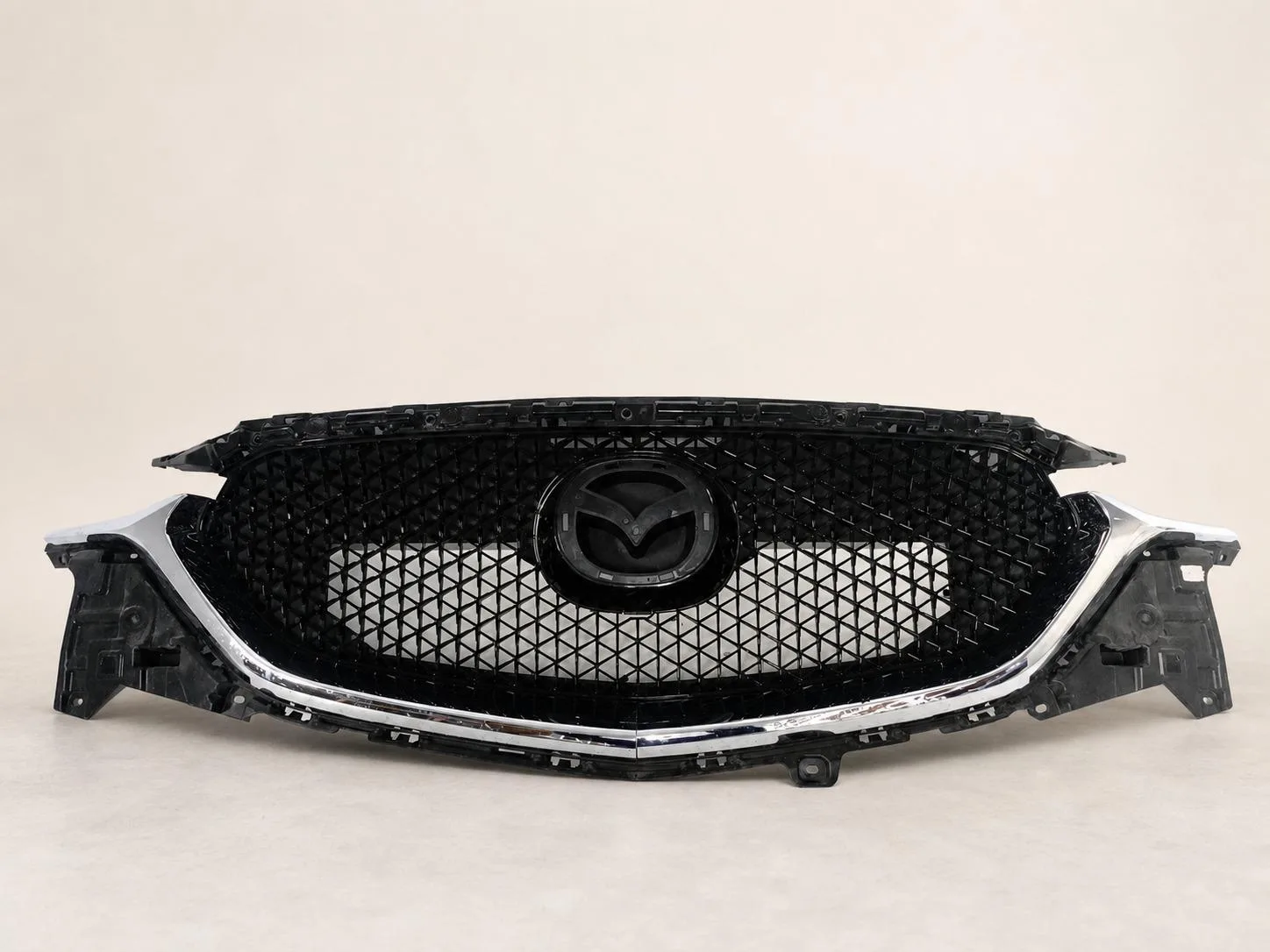 MAZDA CX-5 CX5 II 2 KF 17-21 GRILL ATRAPA KRATKA W ZDERZAK PRZÓD 2c0b162755f736aa1b4c12ee0c5e9cd3