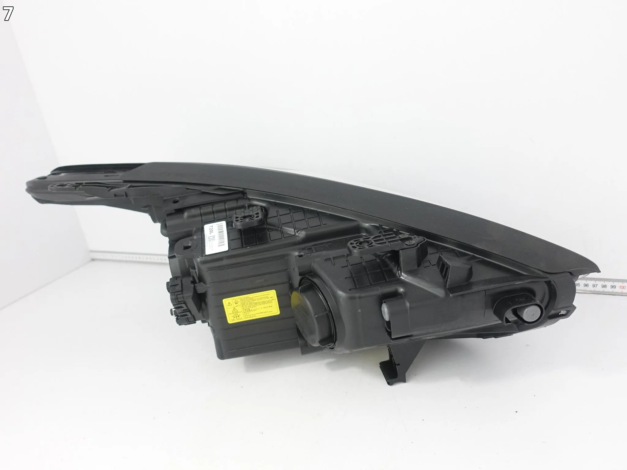 HYUNDAI SANTA FE III 3 DM/NC 12-16 LAMPA XENON LEWA PRZÓD EUROPA 36bbd7854f68da2c43503c2b3db4147e