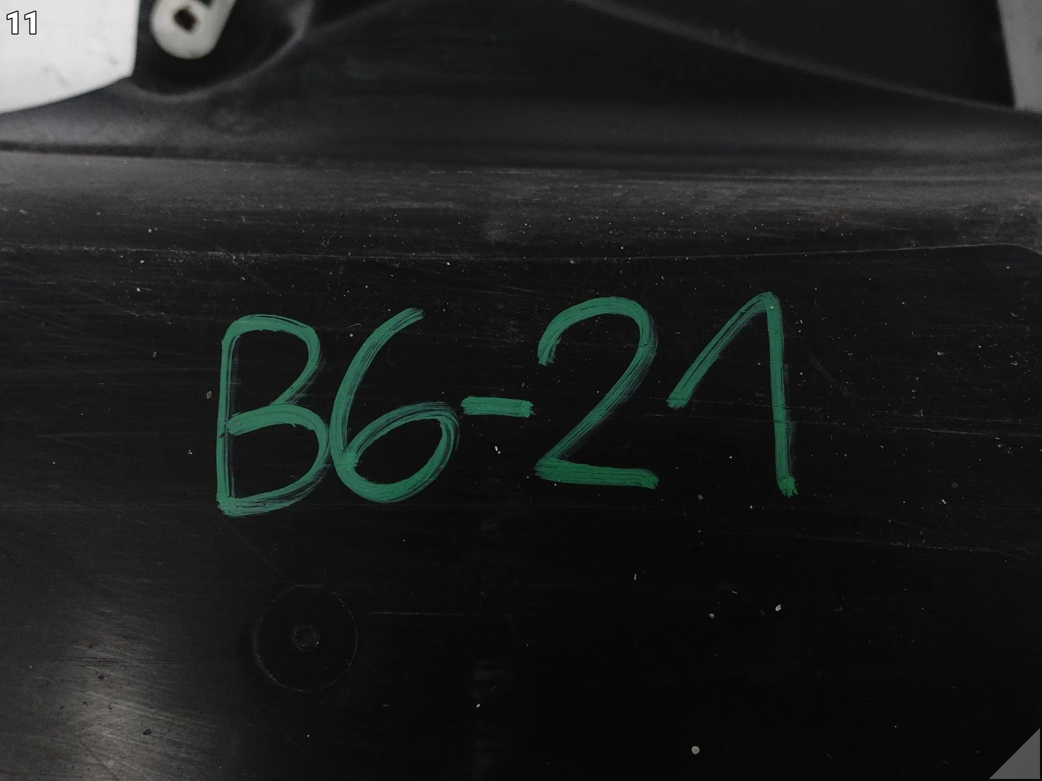 BMW 5 G31 G30 M-PAKIET MSP 17-20 DOLNA OSŁONA TRÓJKĄT NADKOLE PRZÓD PRAWA 630a50e9835f2efca228b4f97085e598