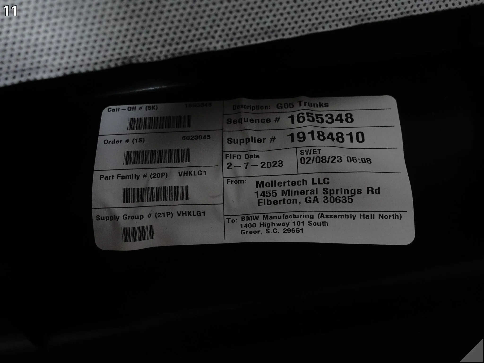 BMW XM G09 22- TAPICERKA POSZYCIE OSŁONA KLAPY POKRYWY BAGAŻNIKA TYŁ 27522cc19d04f4b597b83f5fa5d16ba9