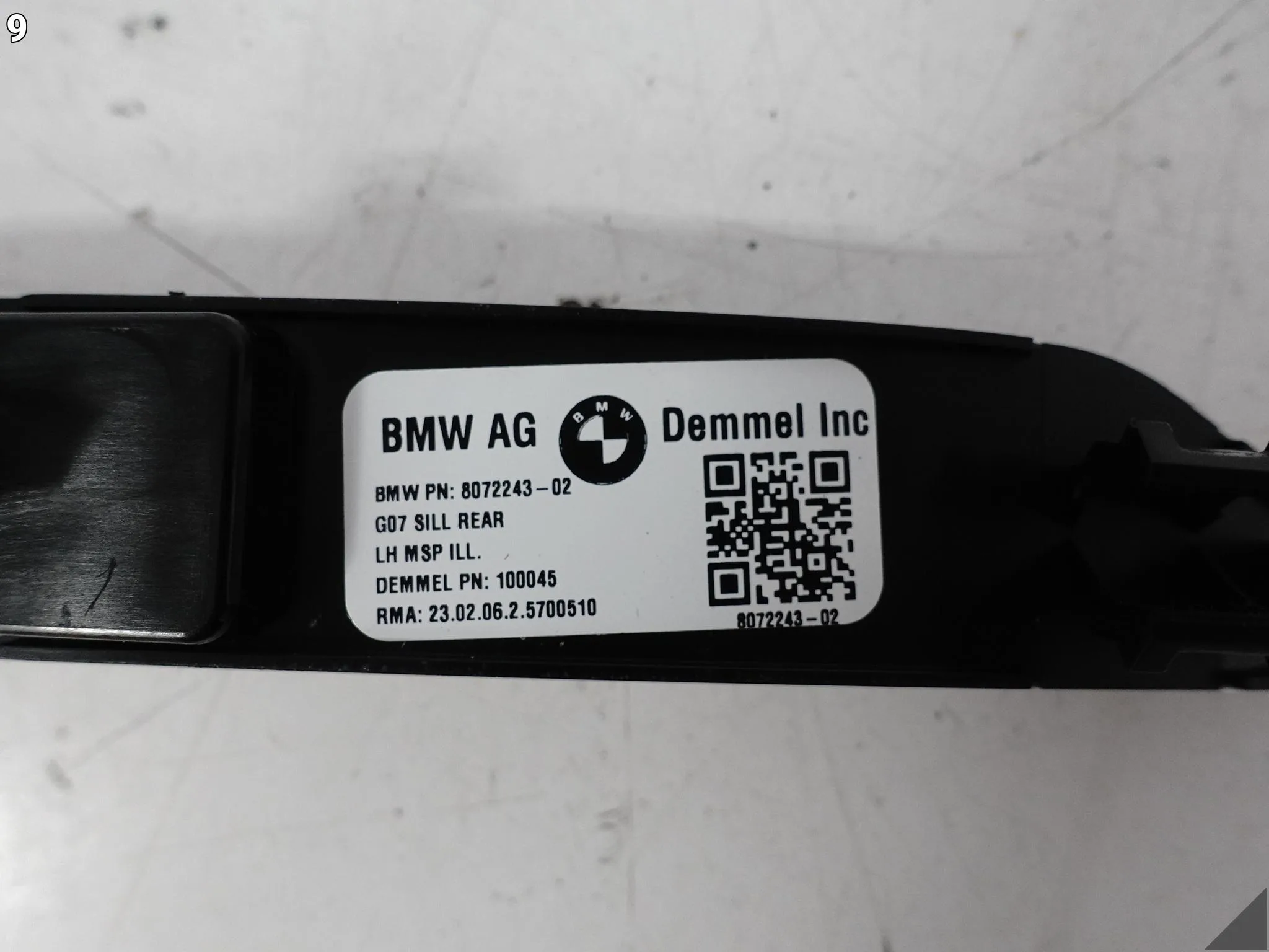 BMW XM G09 X7 G07 MSP LISTWA NAKŁADKA PODŚWIETLENIE LED PRÓG TYŁ LEWA ORG f771b1f062344e03ae20b51c79e49481