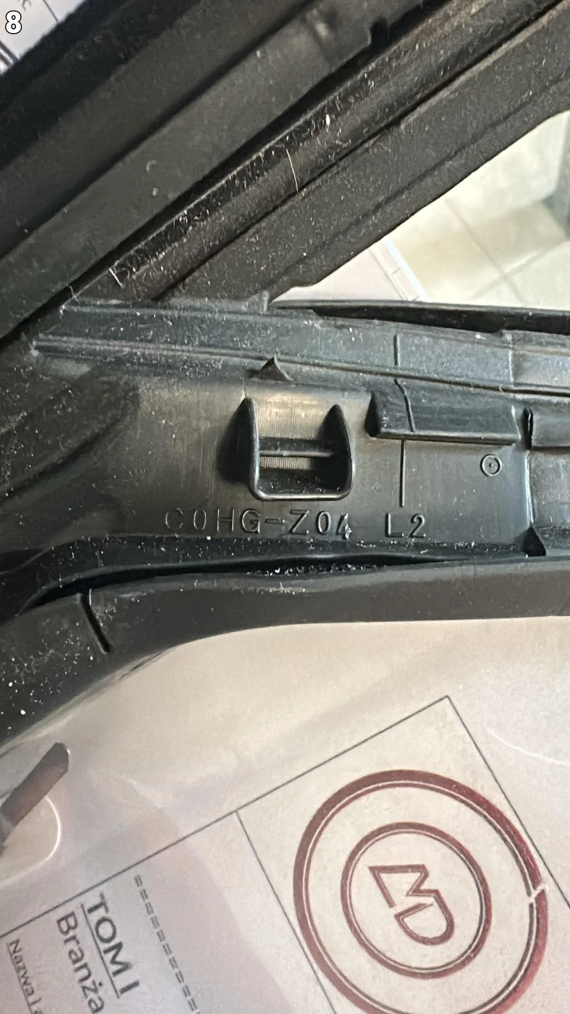 MAZDA CX-60 22- USZCZELKA SZYBY RAMKA OSŁONA DRZWI LEWA PRZÓD C0HG-Z04 d4a559a74b7f3cfad72f318a38313836