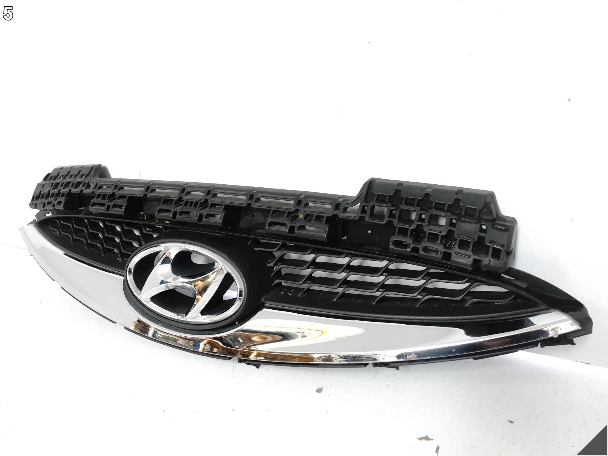 HYUNDAI iX20 10-15 GRILL ATRAPA KRATKA CHROM WLOT W ZDERZAK PRZÓD 2035d5a8d92263e57d2a2282f7f2e5cc