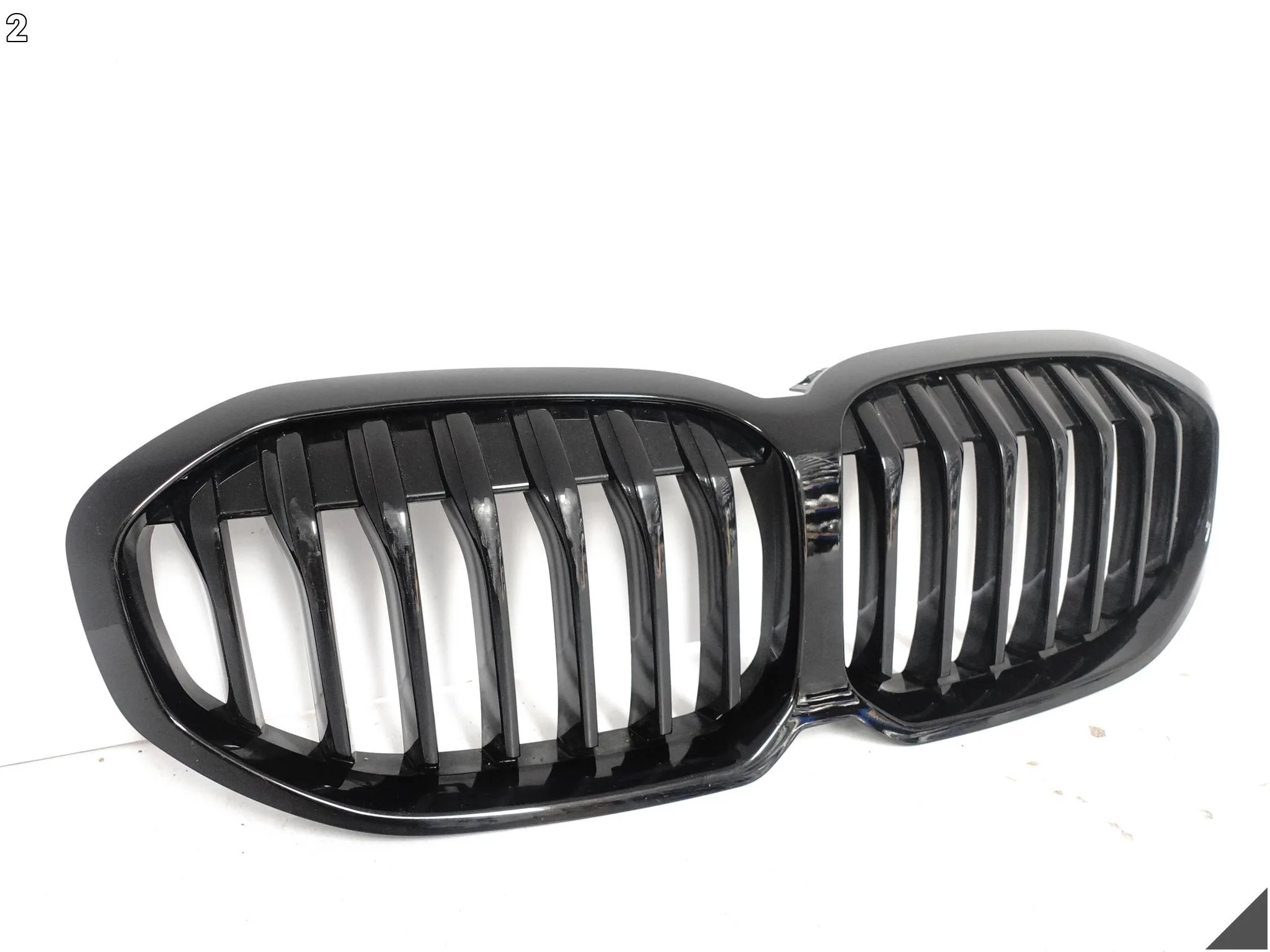 BMW 1 F40 19-24 GRILL ATRAPA WLOT NERKI KRATKA W ZDERZAK PRZÓD SHADOWLINE c163efe97002b660aa1555864c861b89