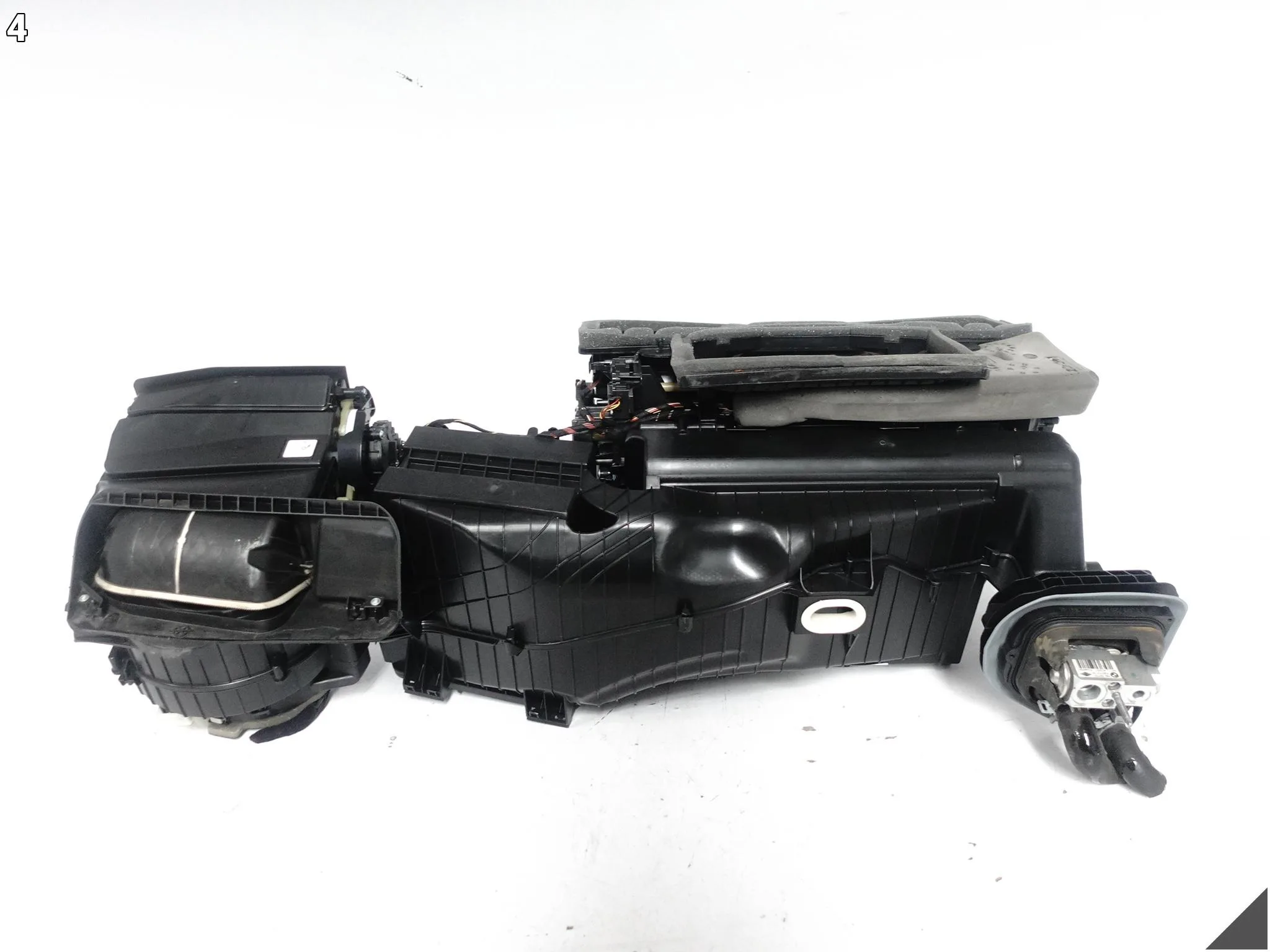 BMW 5 G31 G30 17- NAGRZEWNICA POWIETRZA NAWIEW DEMONTAŻ EUROPA cf26c2281795a2f5c403d9617869b69b