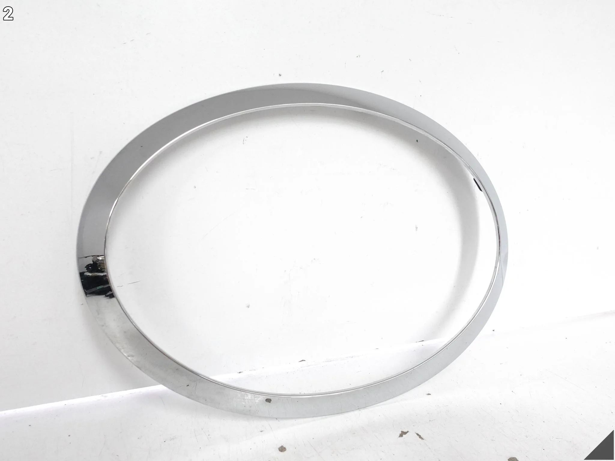 MINI COOPER F55 F56 F57 13-24 RAMKA LISTWA OSŁONA LAMPY CHROM LEWA PRZÓD 94fbf59903e80d46617831f07649c1d2