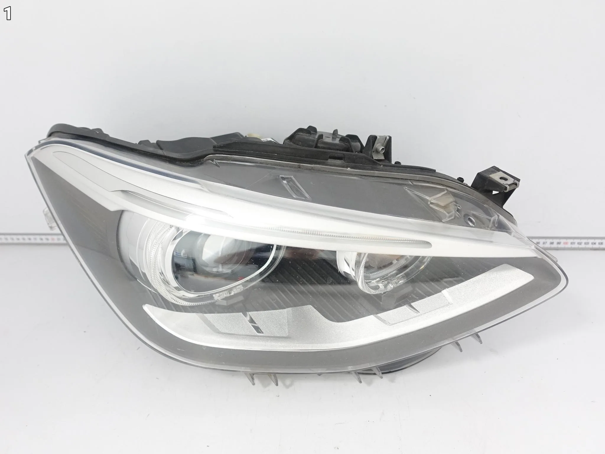 BMW 1 F20 F21 11-14 VFL LAMPA XENON + LED NIESKRĘTNA PRAWA PRZÓD EUROPA 04cdf4ea8feabe6c7afb2a9cdec7f69d