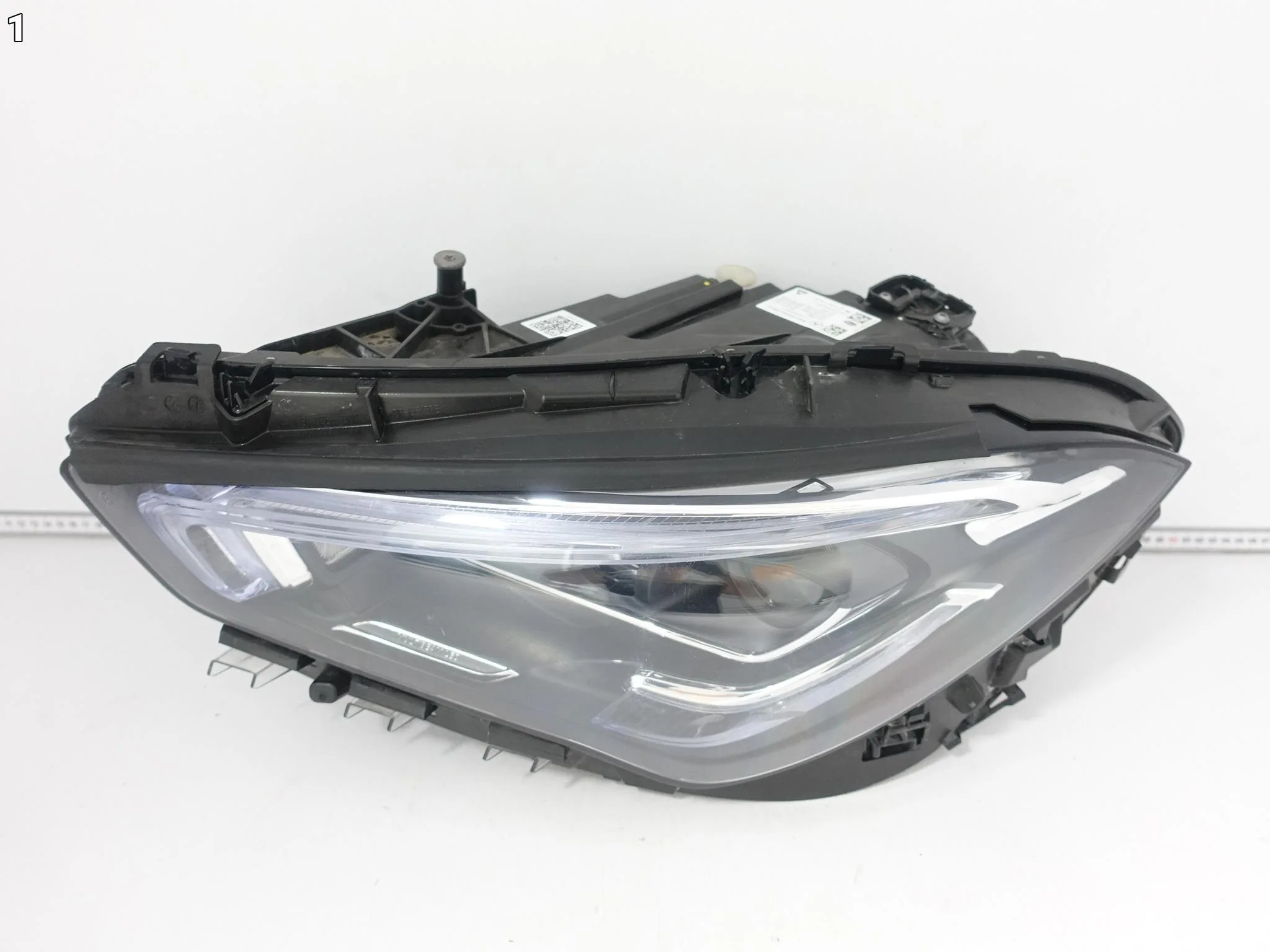 MERCEDES CLA II 2 X118 C118 19-23 LAMPA FULL LED MULTIBEAM LEWA EUROPA e4a28b17966035742519913847eb669c