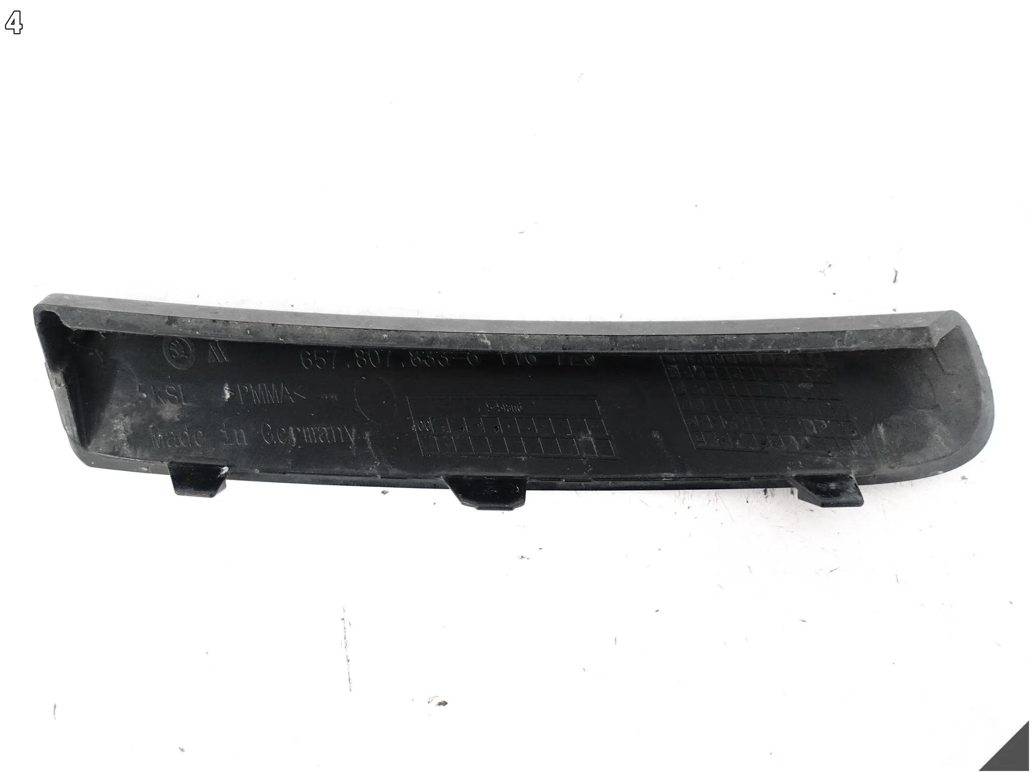 SKODA SCALA 657 19-23 KAMIQ LISTWA OZDOBNA ATRAPA W ZDERZAK LEWA PRZÓD 770825a7204578c964ef7c9f3a6fe343