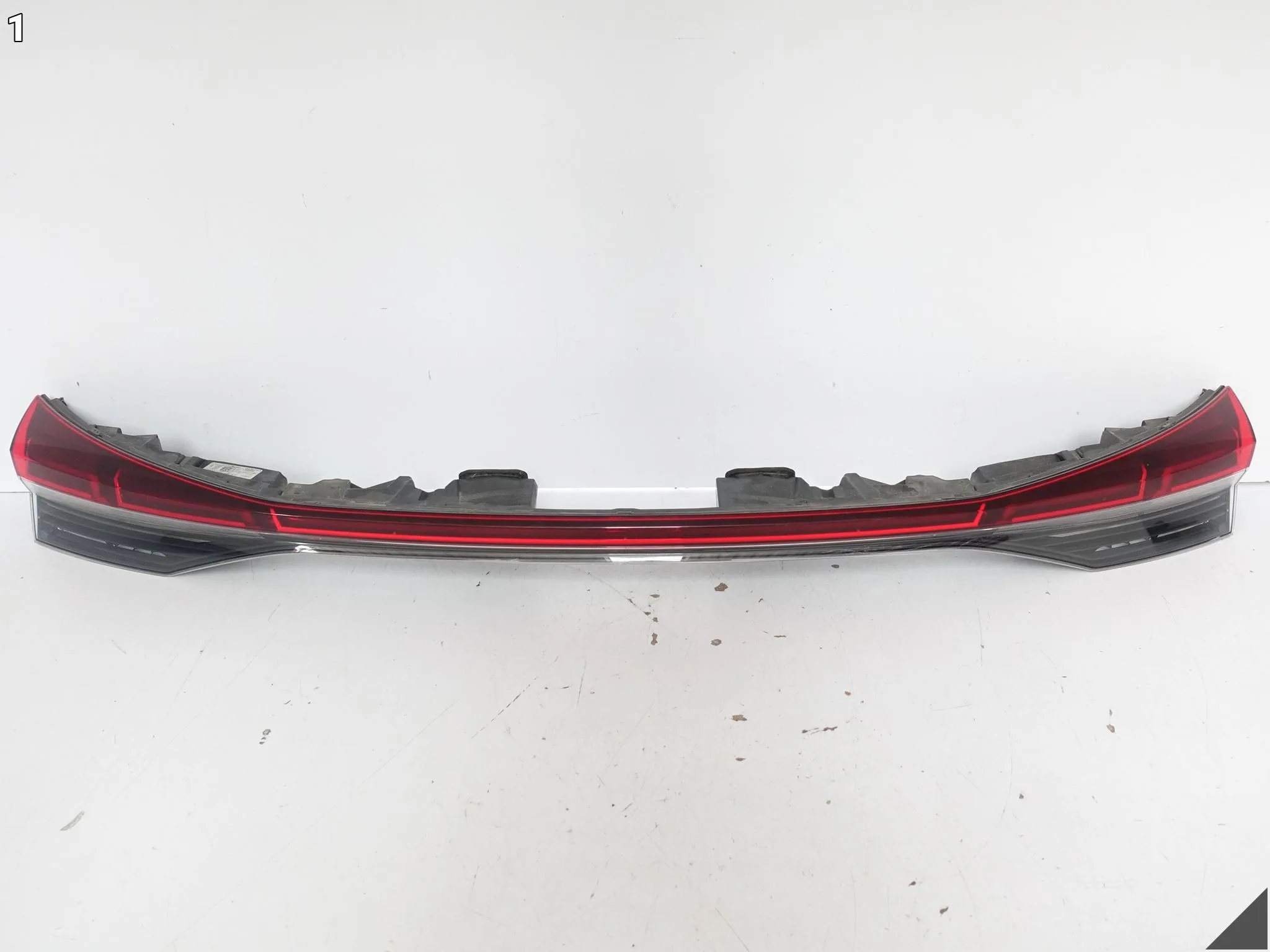 AUDI Q4 E-TRON 89A 21-LAMPA LED BLENDA TYŁ KLAPY BAGAŻNIKA 89A945095B 4fd06fe58e1719f97bbd75e726f924a7
