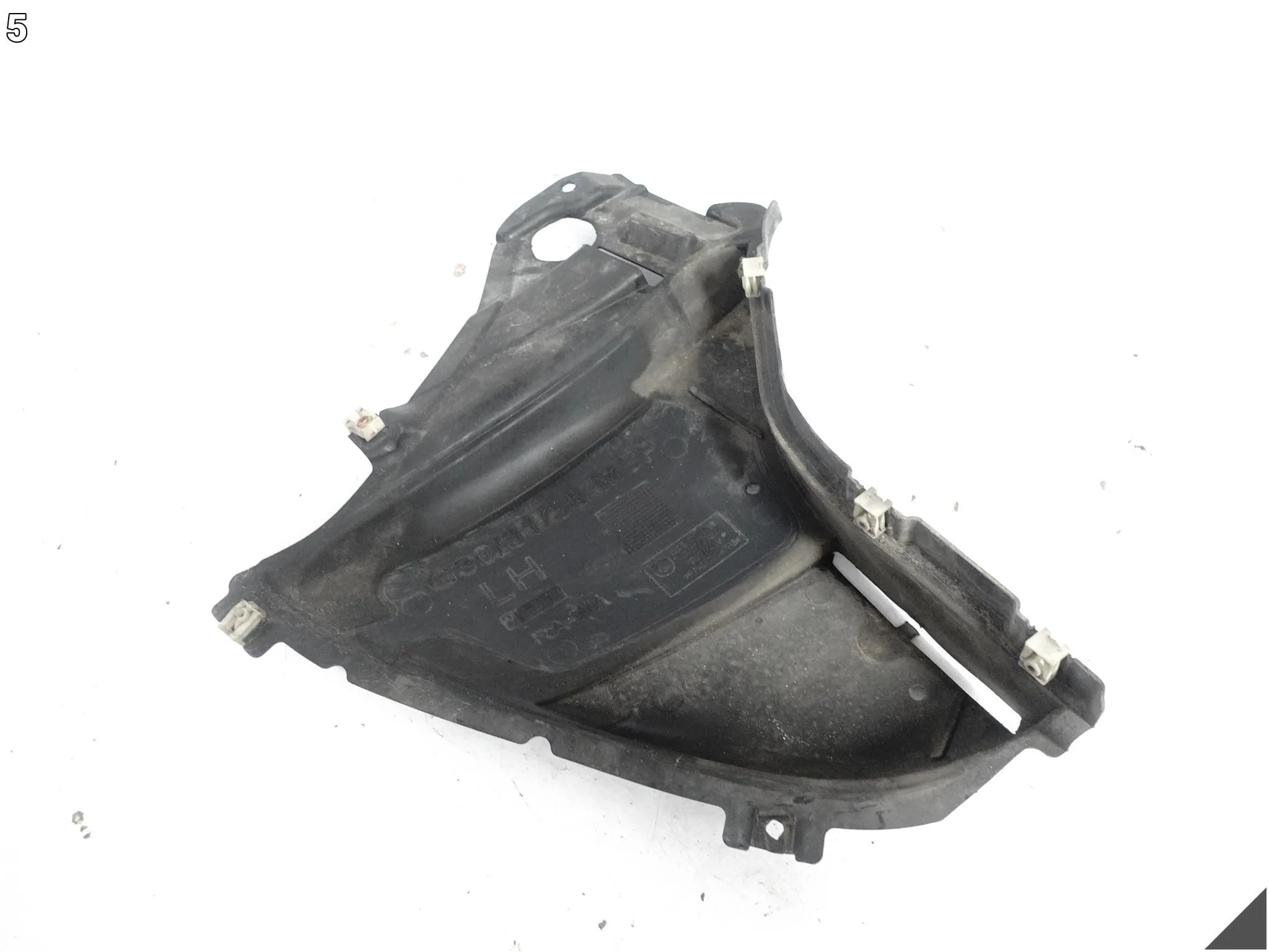 BMW 5 G31 G30 M-PAKIET MSP 17-20 DOLNA OSŁONA TRÓJKĄT NADKOLE PRZÓD LEWA ef4bc11d3e47f5c807ab06903f0e9939
