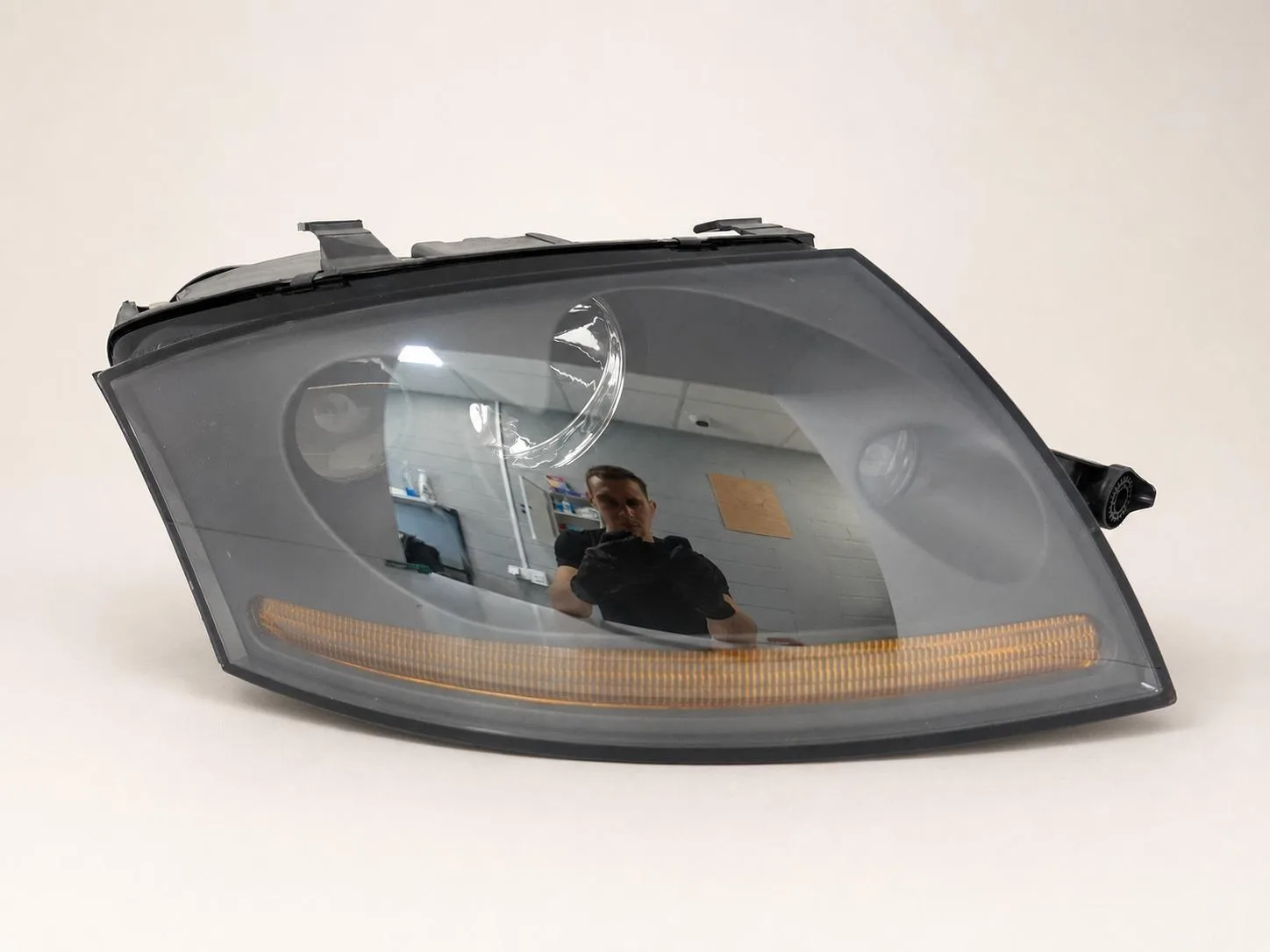 AUDI TT MK1 8N0 COUPE ROADSTER 98-06 LAMPA PRAWA ZWYKŁA HALOGEN PRZÓD EU c70ffffdc3b7771ccf3666bb4473b6e7