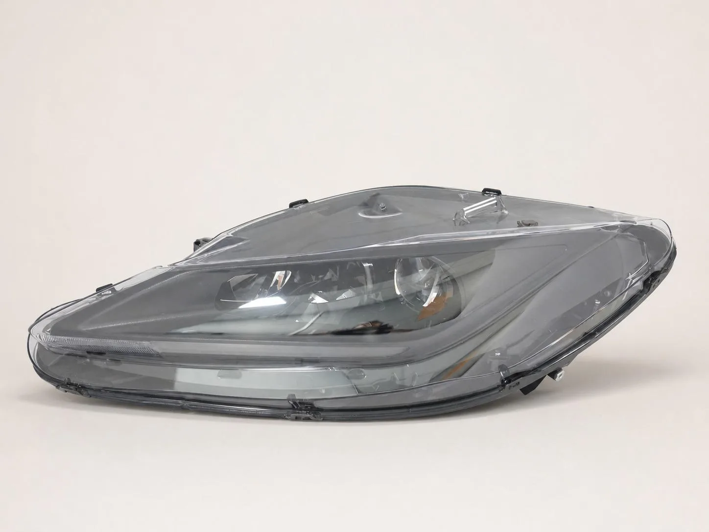 FERRARI F8 TRIBUTO SPIDER F142FL F142MFL 19-23 LAMPA FULL LED LEWA EUROPA 73a8af0773fefb18b5e187720d0d4b65