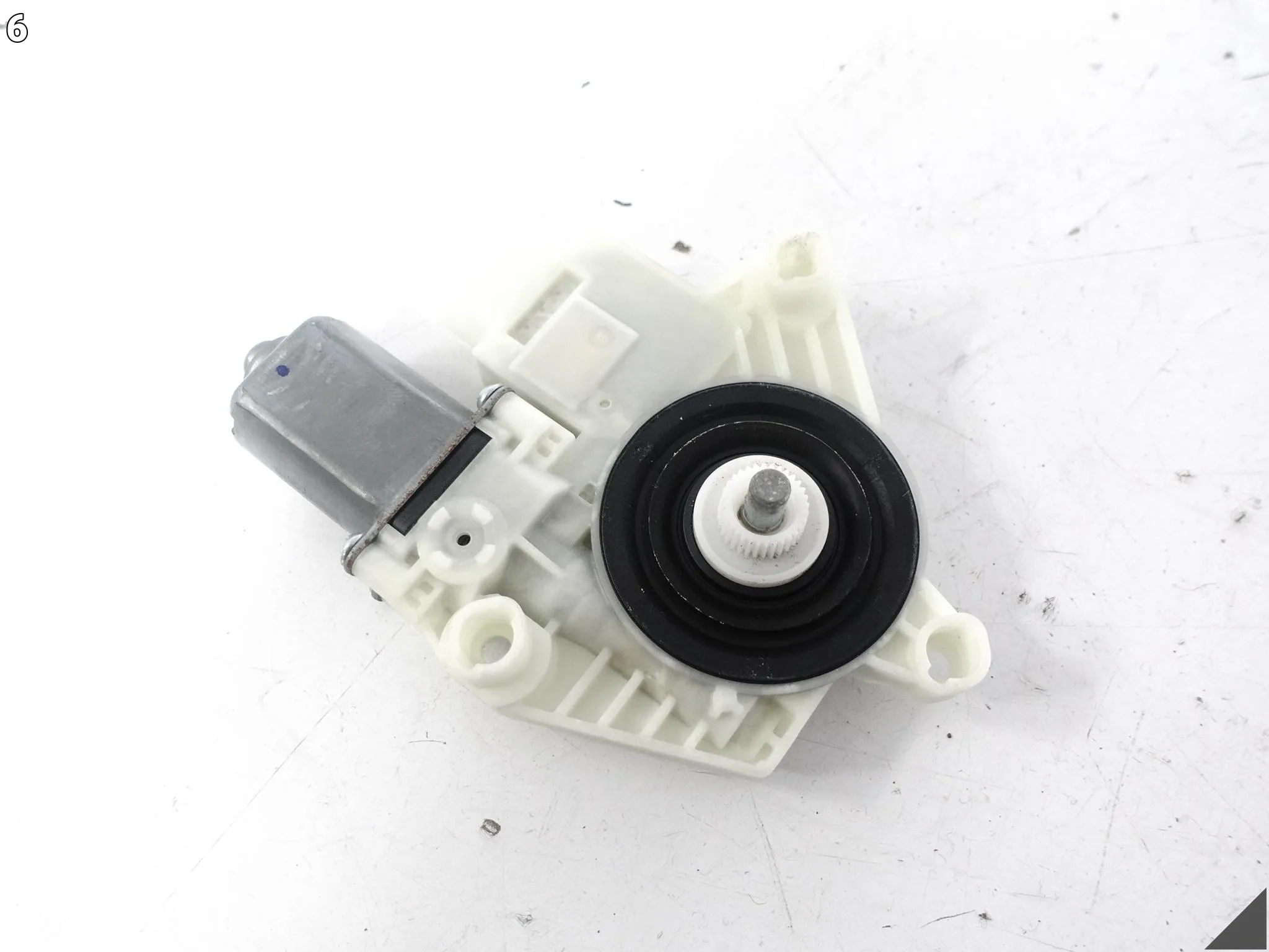 BMW 5 G31 G30 M5 F90 7 G11 G12 X3 G01 SILNICZEK PODNOSZENIA SZYBY PRZÓD R ee32be5d3aa232d42980e925e36405da