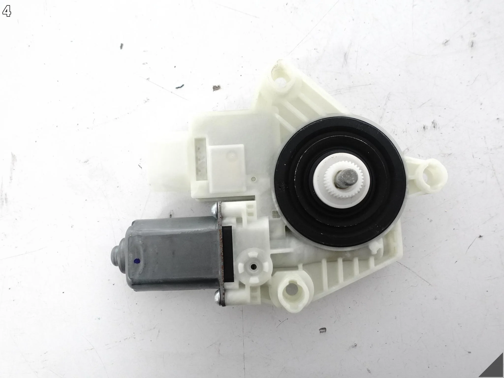 BMW 5 G31 G30 M5 F90 7 G11 G12 X3 G01 SILNICZEK PODNOSZENIA SZYBY PRZÓD R 90bf1261be4222f87e503f6c864bf994