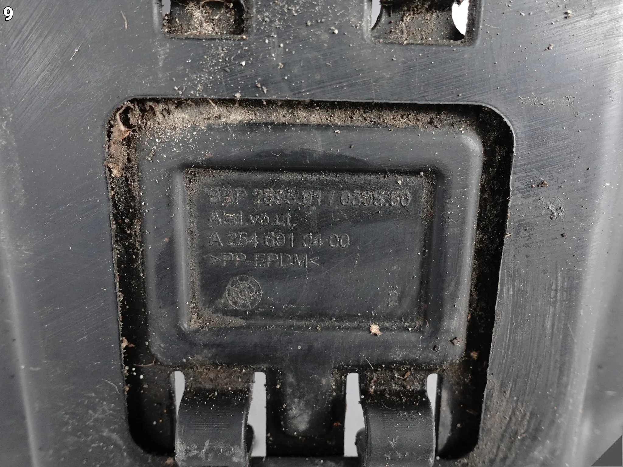 MERCEDES GLC II 2 X254 C254 22- NADKOLE PRZEDNIA CZĘŚĆ OSŁONA PRAWE PRZÓD f2e9fd5e688d1a10898c176df4e03379