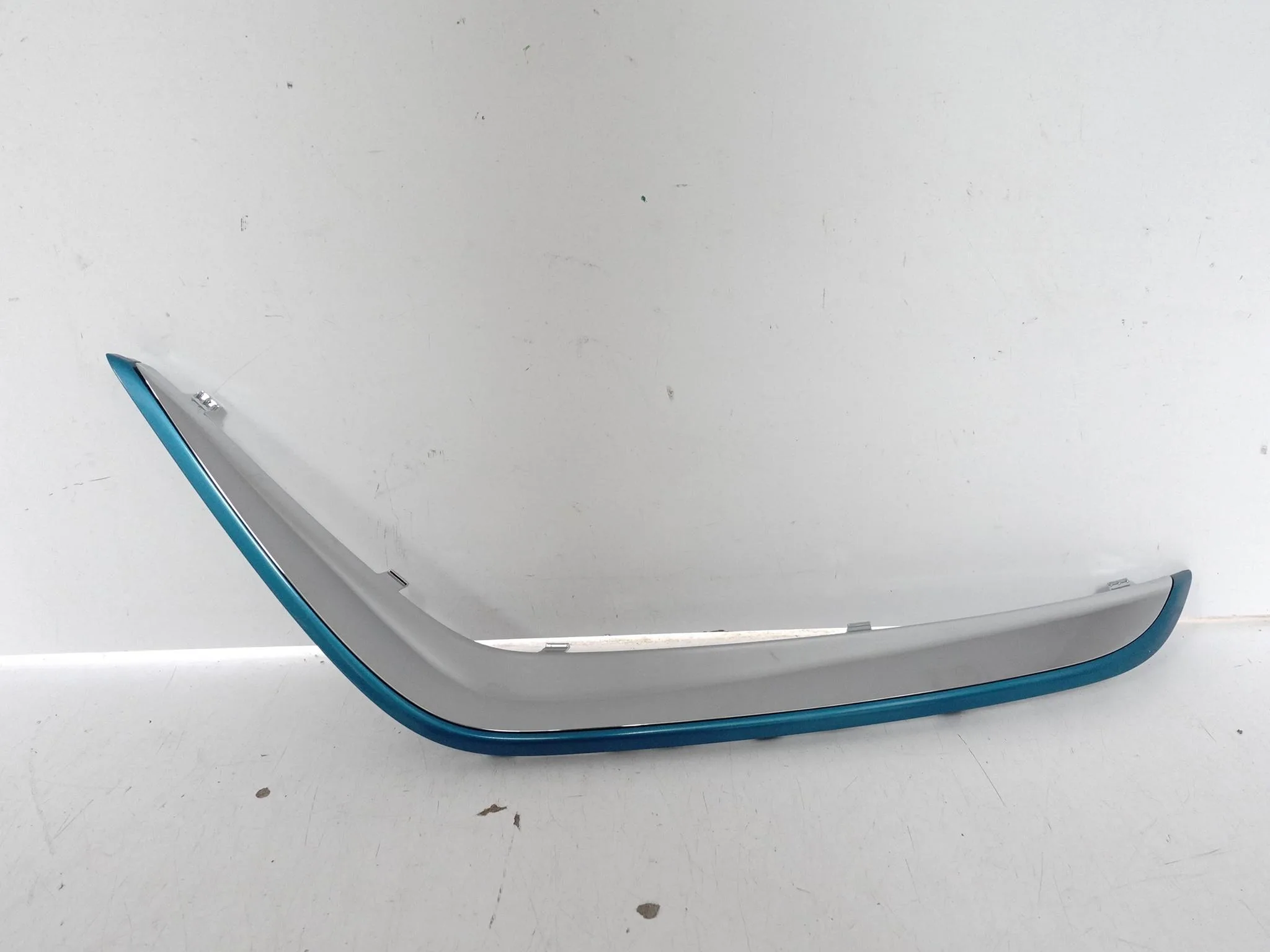 KIA NIRO I DE PHEV 18-19 LISTWA DOKŁADKA SPOILER W ZDERZAK TYŁ PRAWA ORG e3c1bc8ad9e1b52f42e4e29fed178264