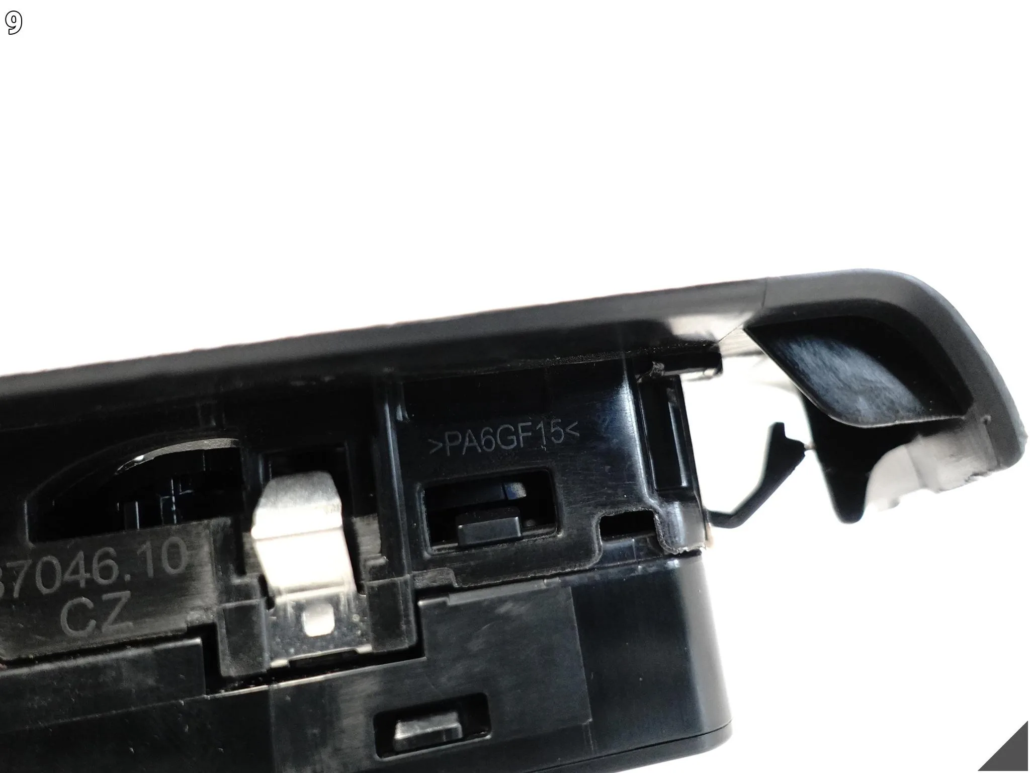 BMW F20 F45 F30 F36 F06 F48 F25 F26 F15 F16 PRZEŁĄCZNIK SZYB DRZWI PRZÓD L 0a57beb6cd3dc94750ffb804de560290