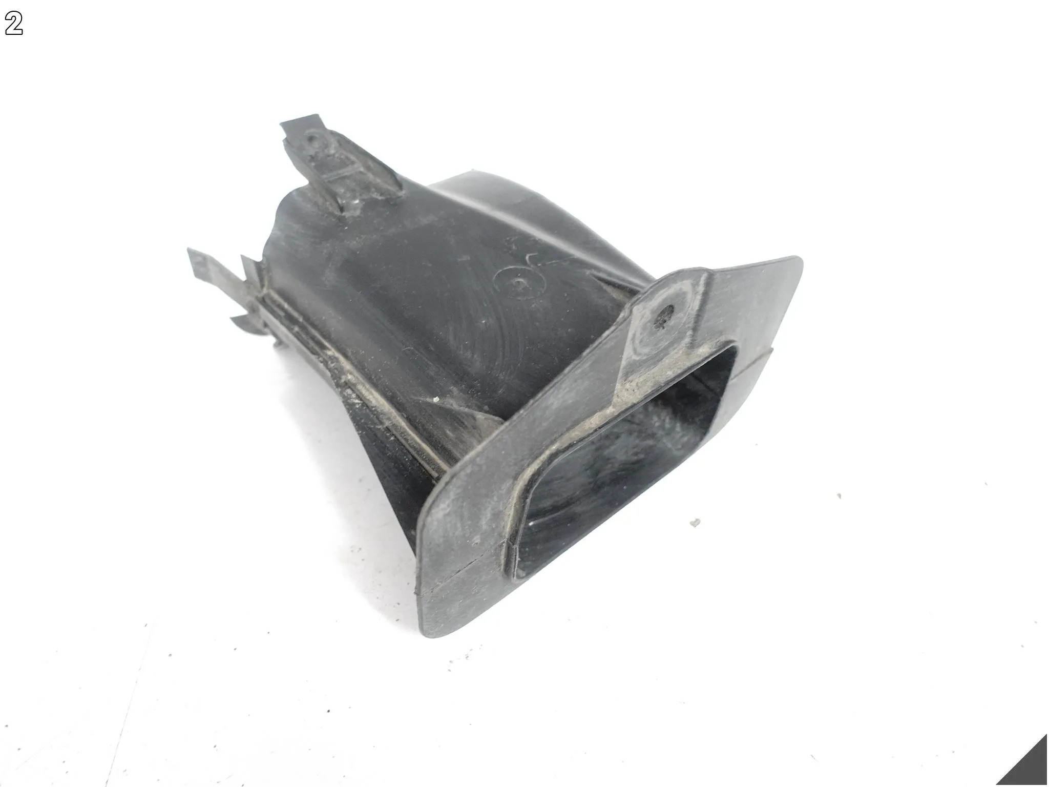 BMW 5 G31 G30 M5 F90 M8 F91 F92 KANAŁ POWIETRZA CHŁODZENIE HAMULCA PRZÓD L 26258ed8b5e40cf45dd0df9722b25af0