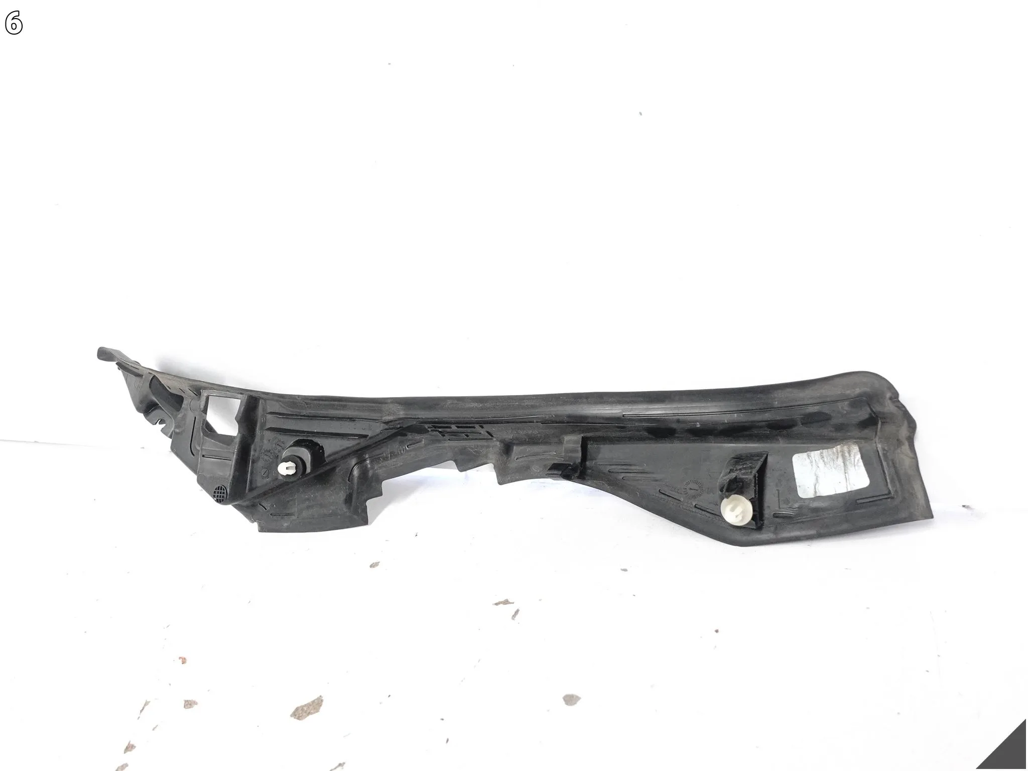 BMW XM G09 22- LISTWA USZCZELKA OSŁONA KLAPA POKRYWA BAGAŻNIKA TYŁ LEWA 6540ed4afffb5d35a60054ae24fd8d97