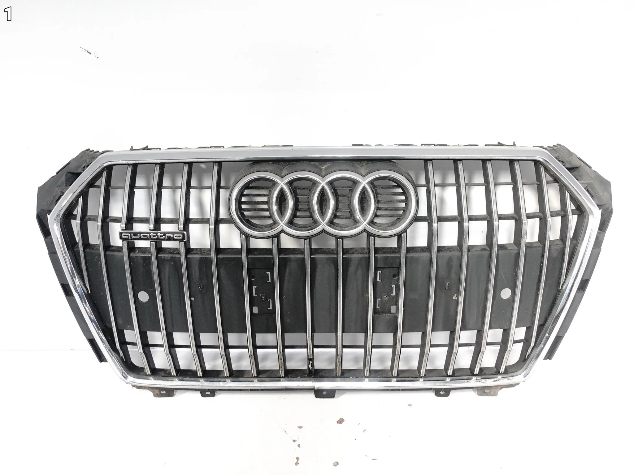 AUDI A4 ALLROAD B9 8W0 15-19 GRILL ATRAPA KRATKA W ZDERZAK PRZÓD f56c73f30388a9d84ef8cd21a27c426b