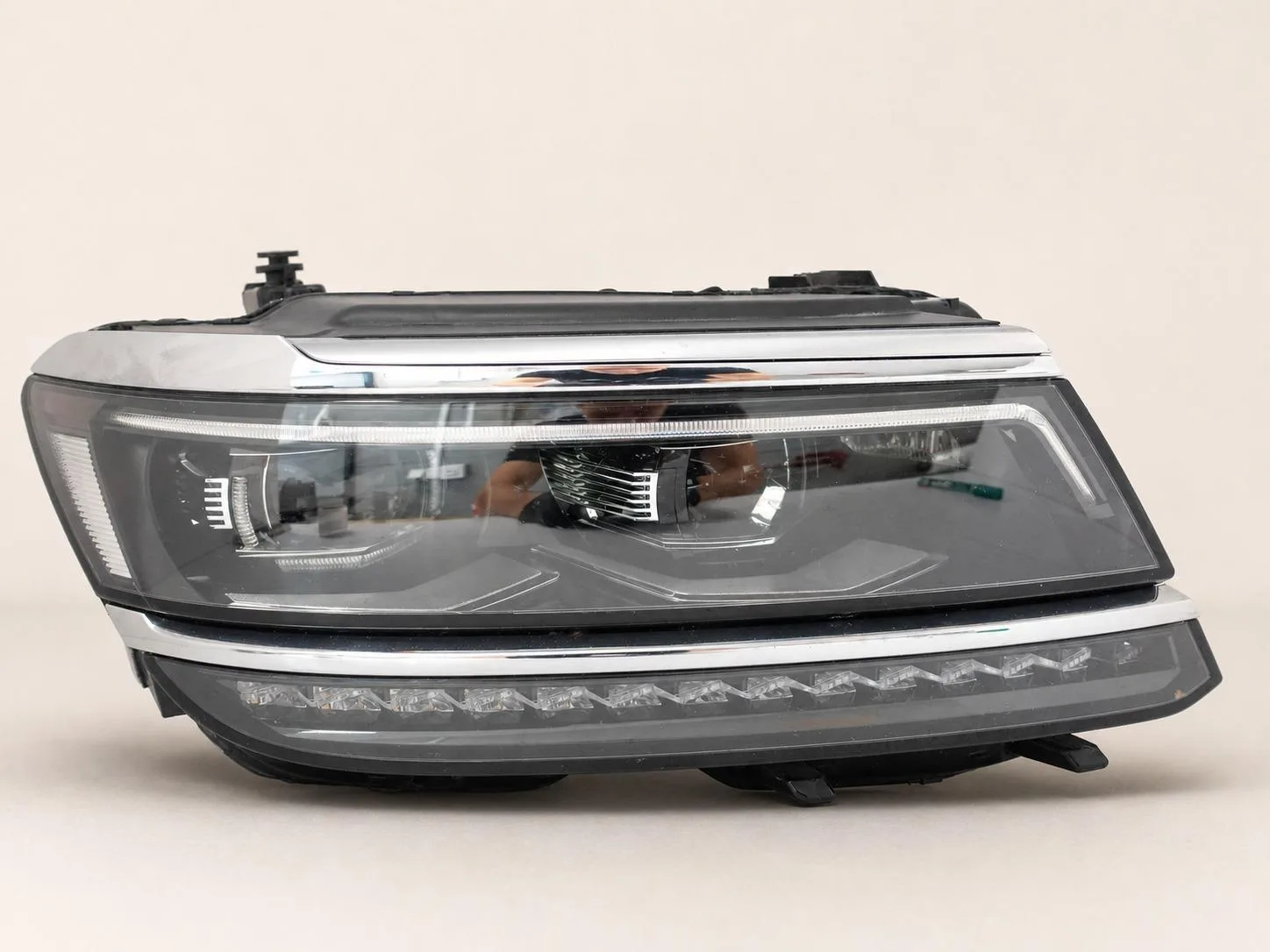 VW TIGUAN II 2 5NB 15-20 LAMPA HEADLIGHT FULL LED PRAWA PRZÓD EUROPA f53841e4326969491b9efbae59e1a6f8