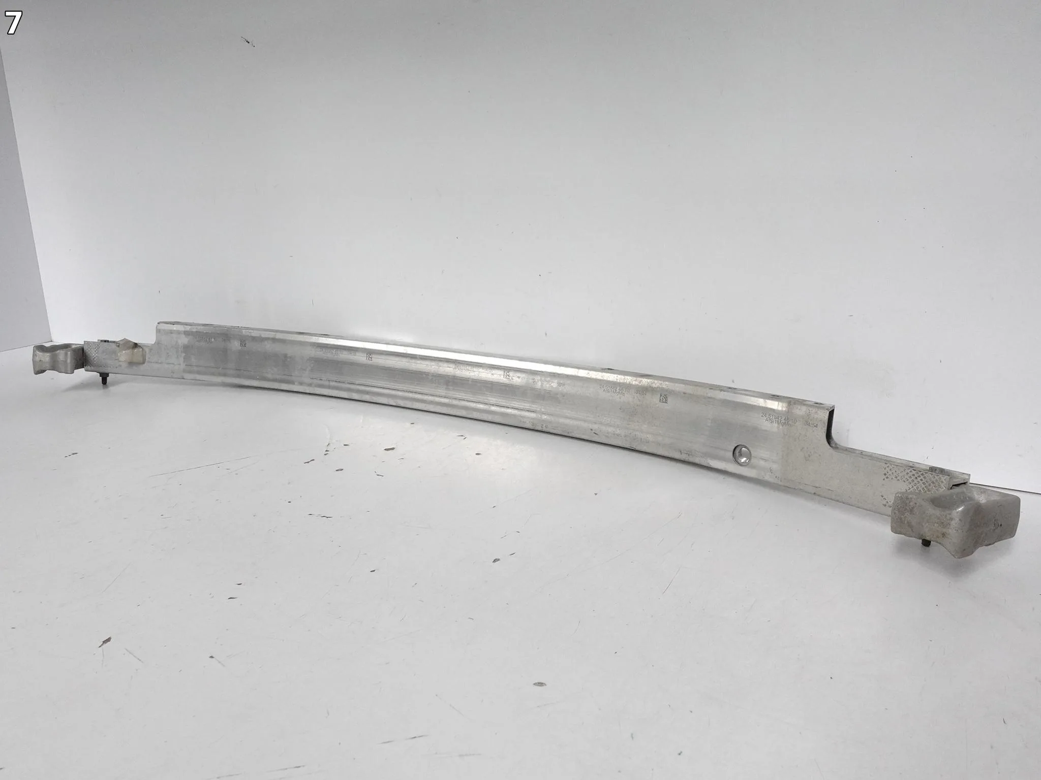 TESLA MODEL Y 20-25 BELKA WSPORNIK WZMOCNIENIE W ZDERZAK PRZÓD d31a55198c68cb19ee9392afa75b3312